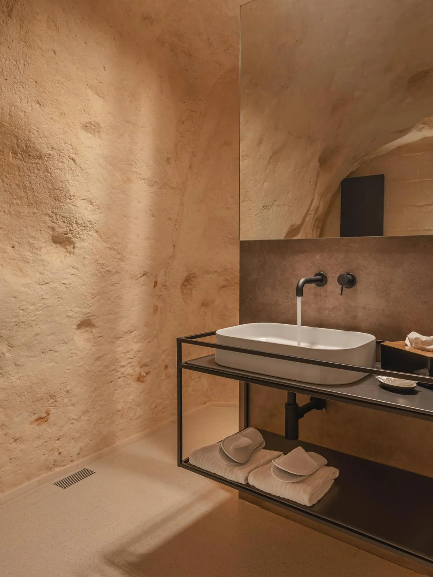 Bathroom in Palazzo Degli Abati