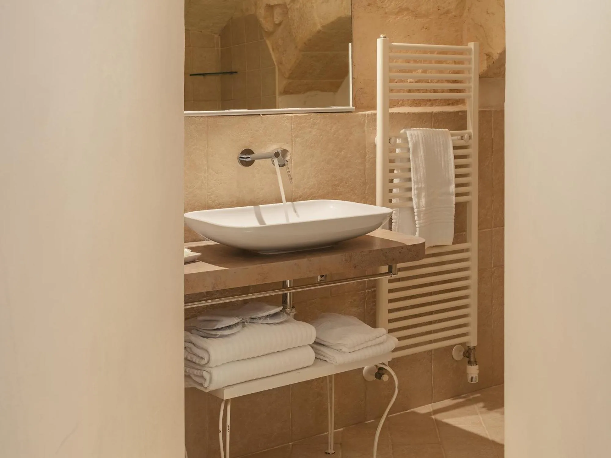 Bathroom in Palazzo Degli Abati