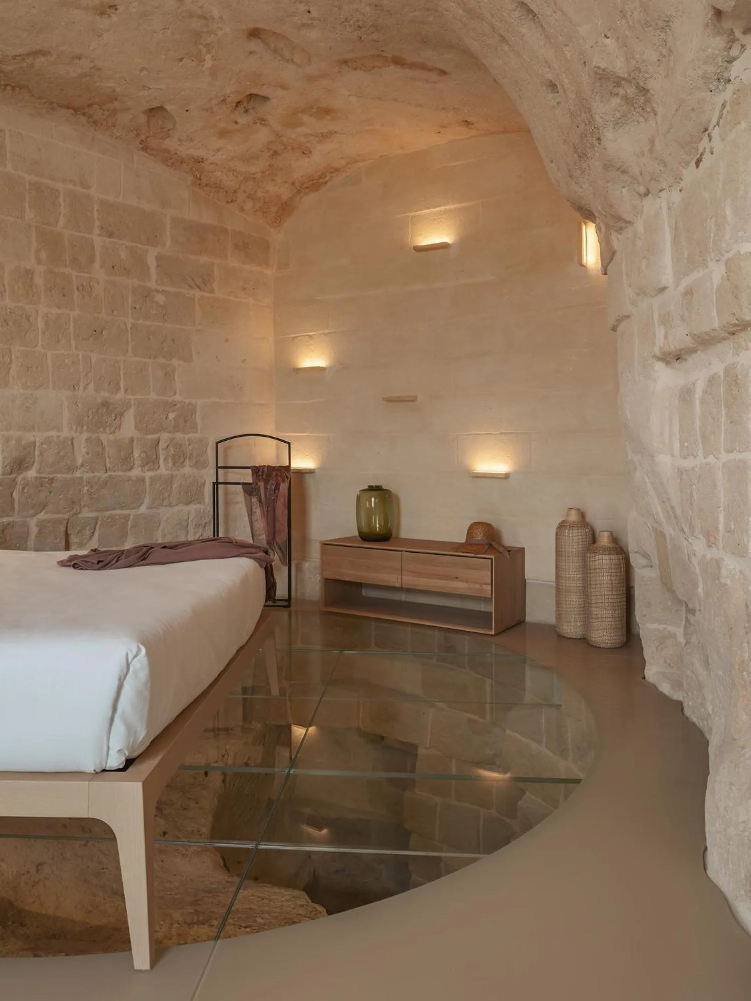 Bed in Palazzo Degli Abati