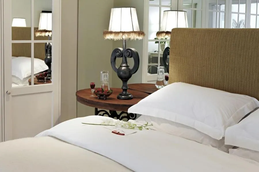 Bed in Leisure Isle Lodge