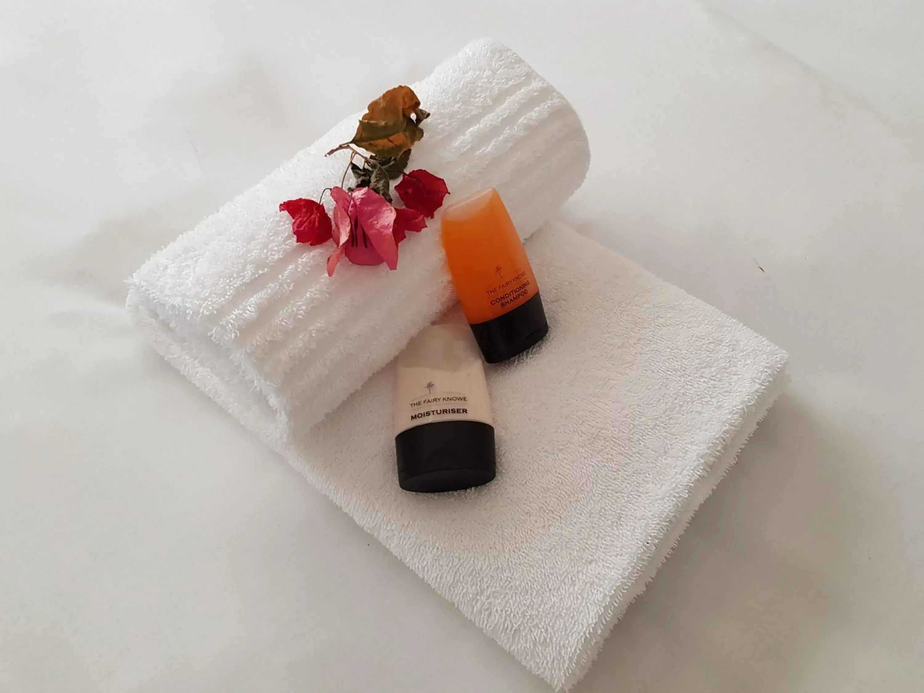 Double Room with Garden View in Fairy Knowe Hotel Double Room with Garden View in Fairy Knowe Hotel