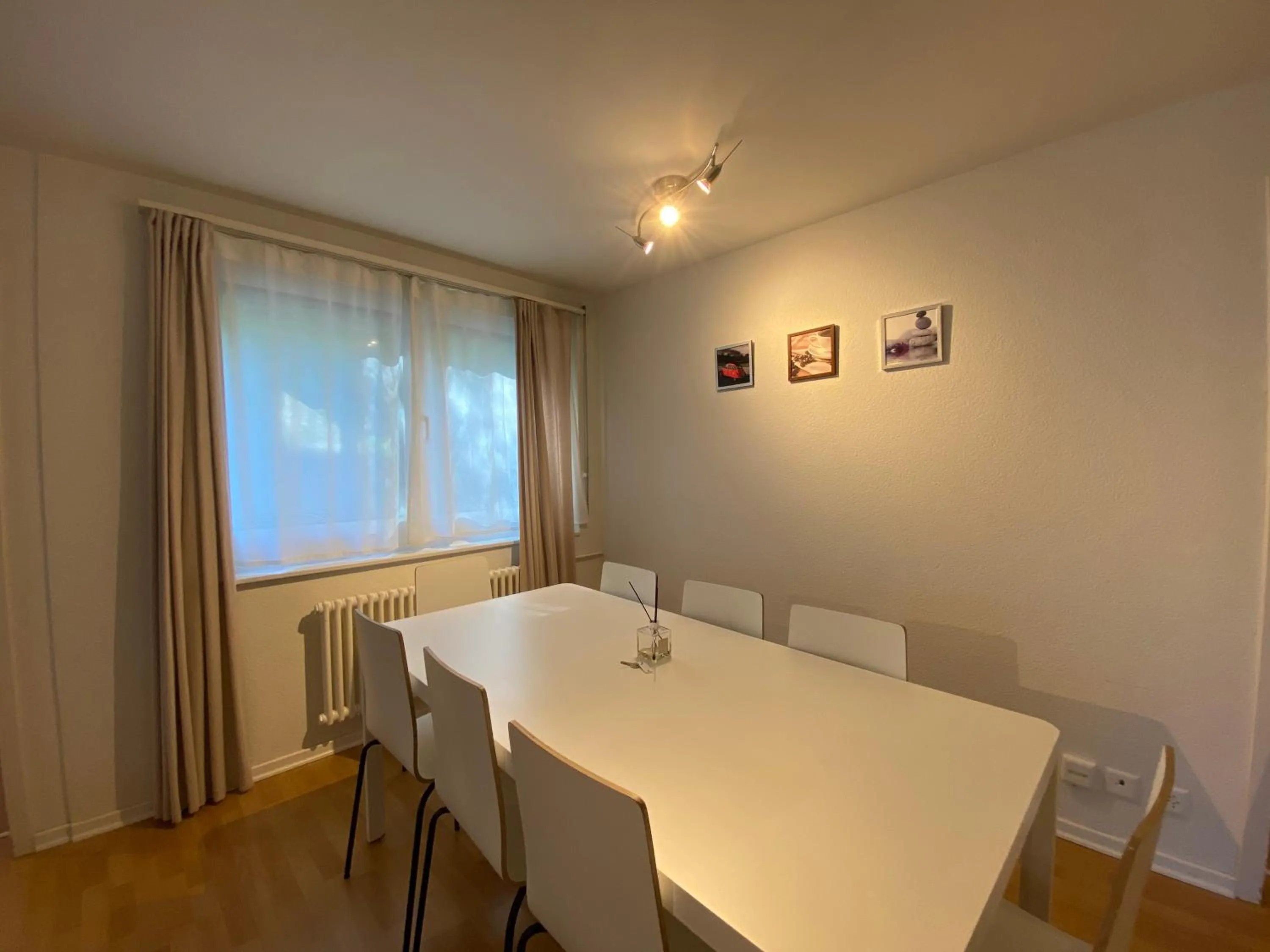 Dining area in Galaxy Apartments Lucerne
