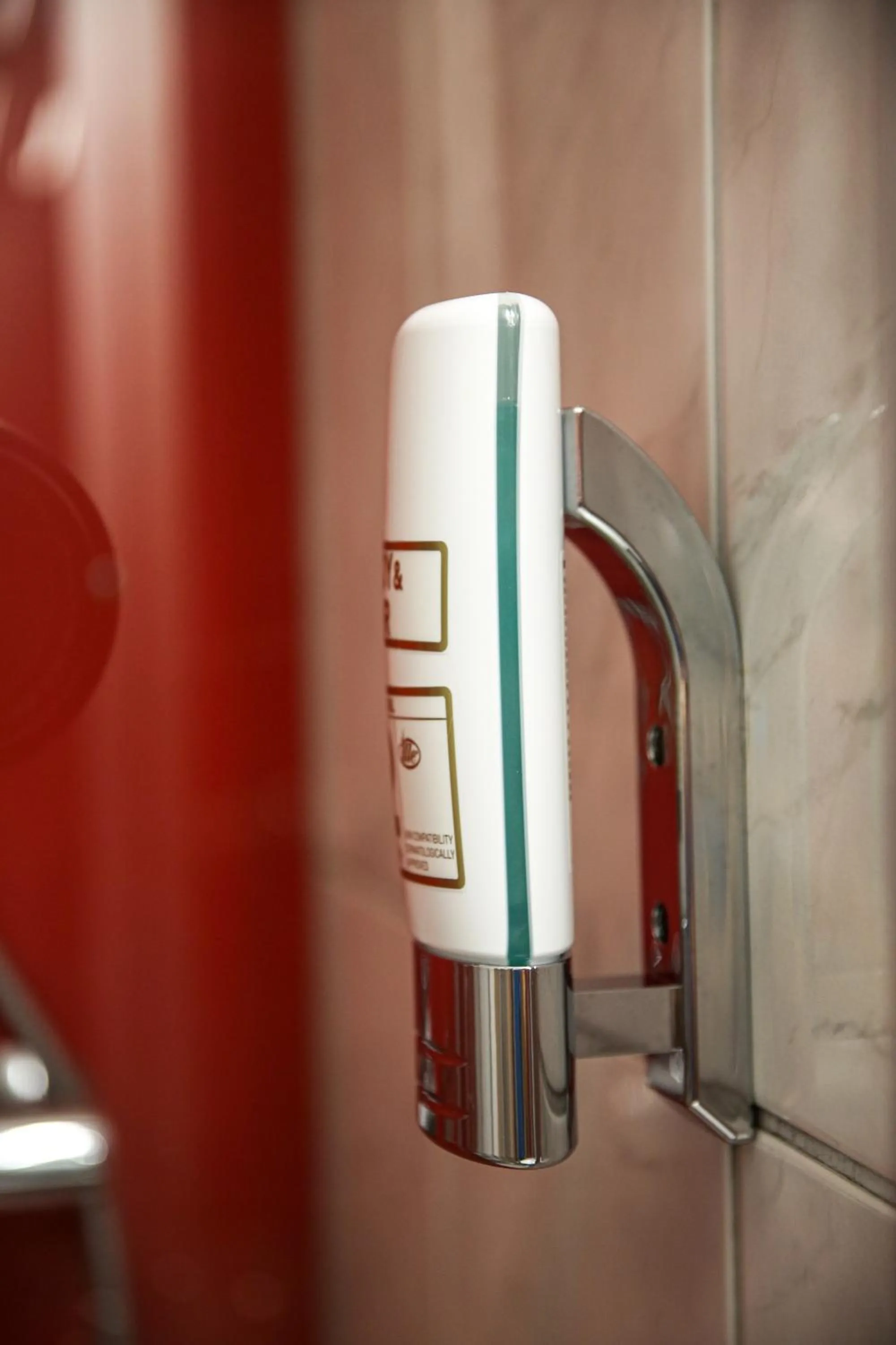 Shower in Hotel Spatz