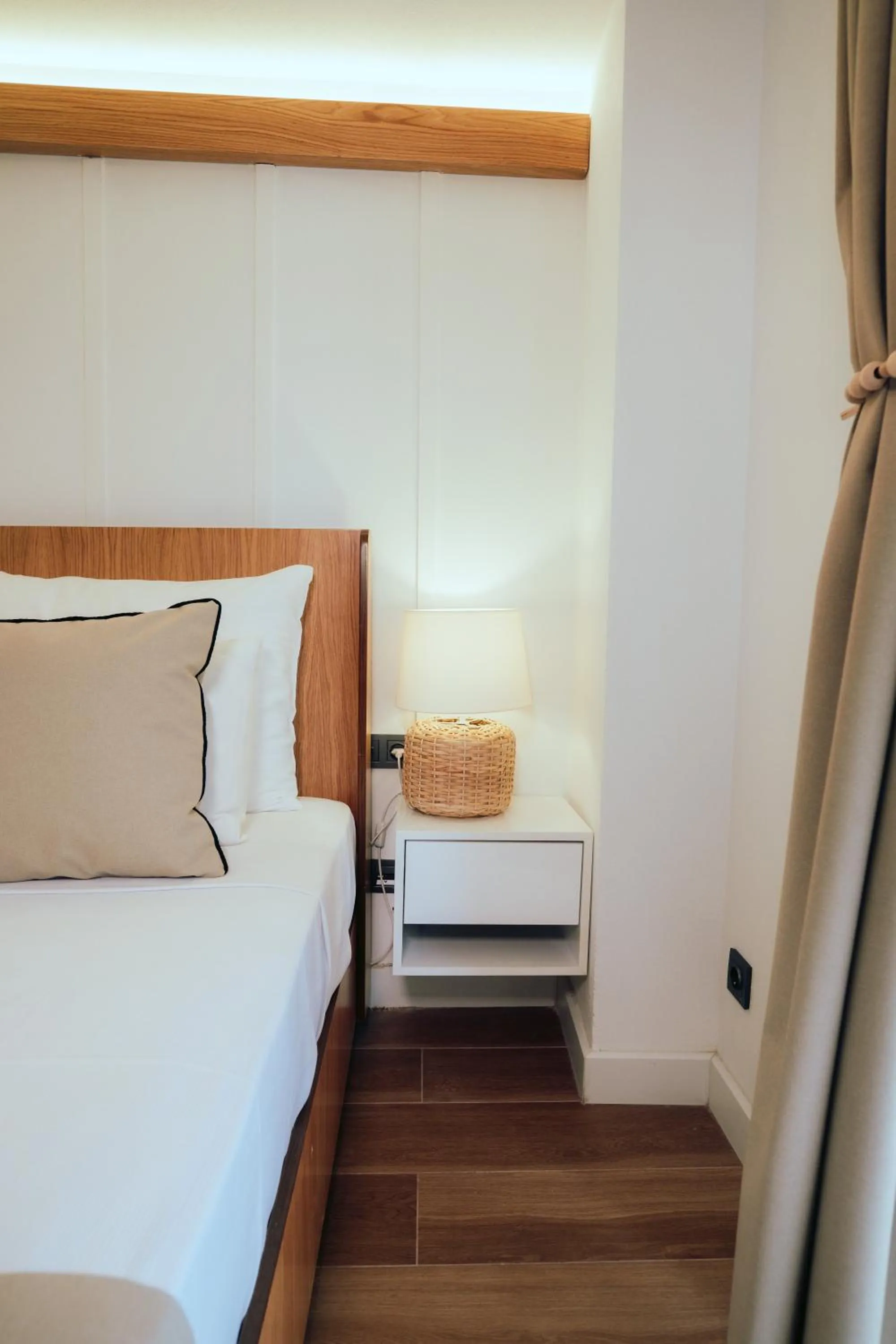 furniture, Bed in Skopea Inn Exclusive Hotel