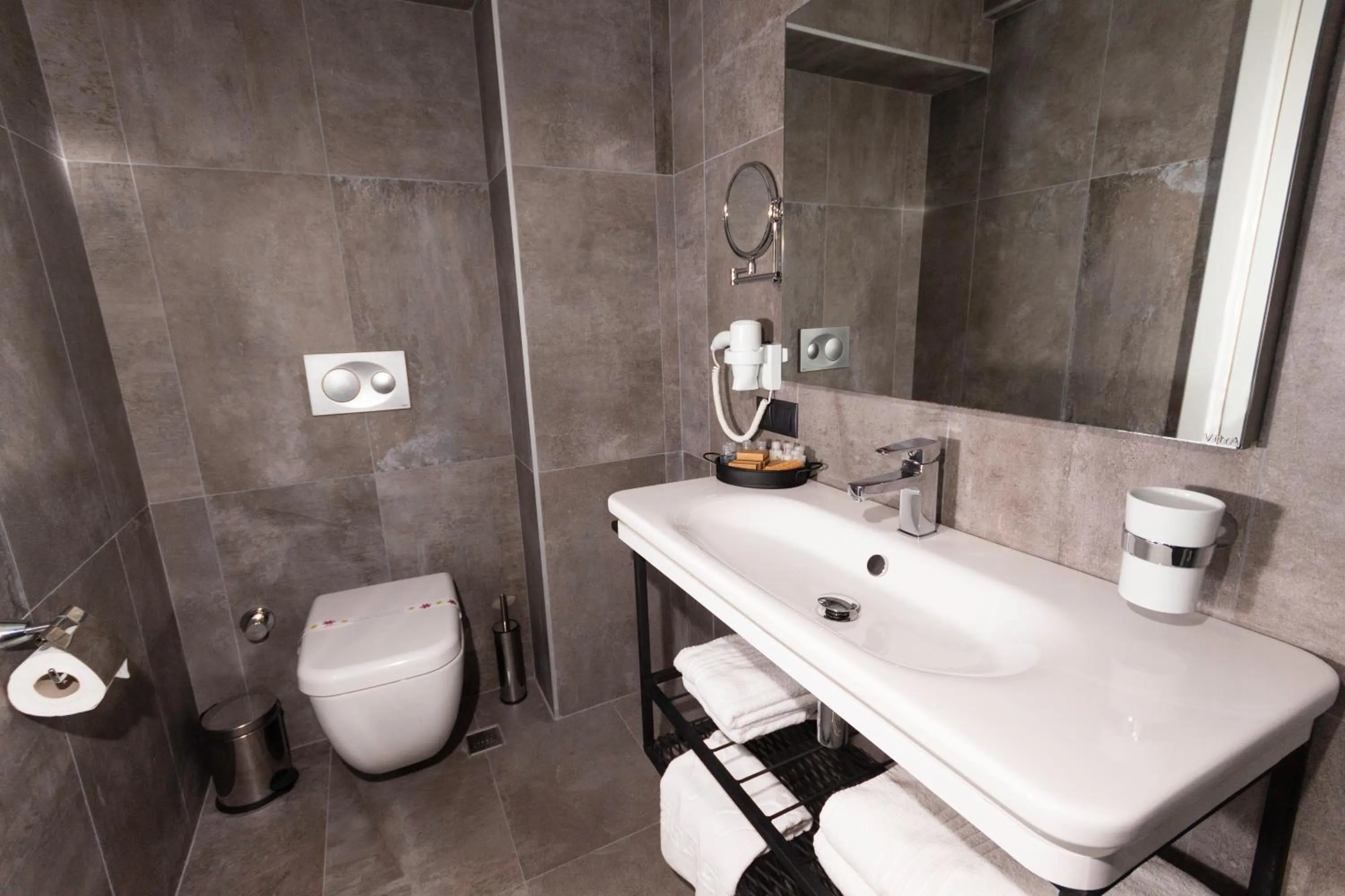 Bathroom in Skopea Inn Exclusive Hotel