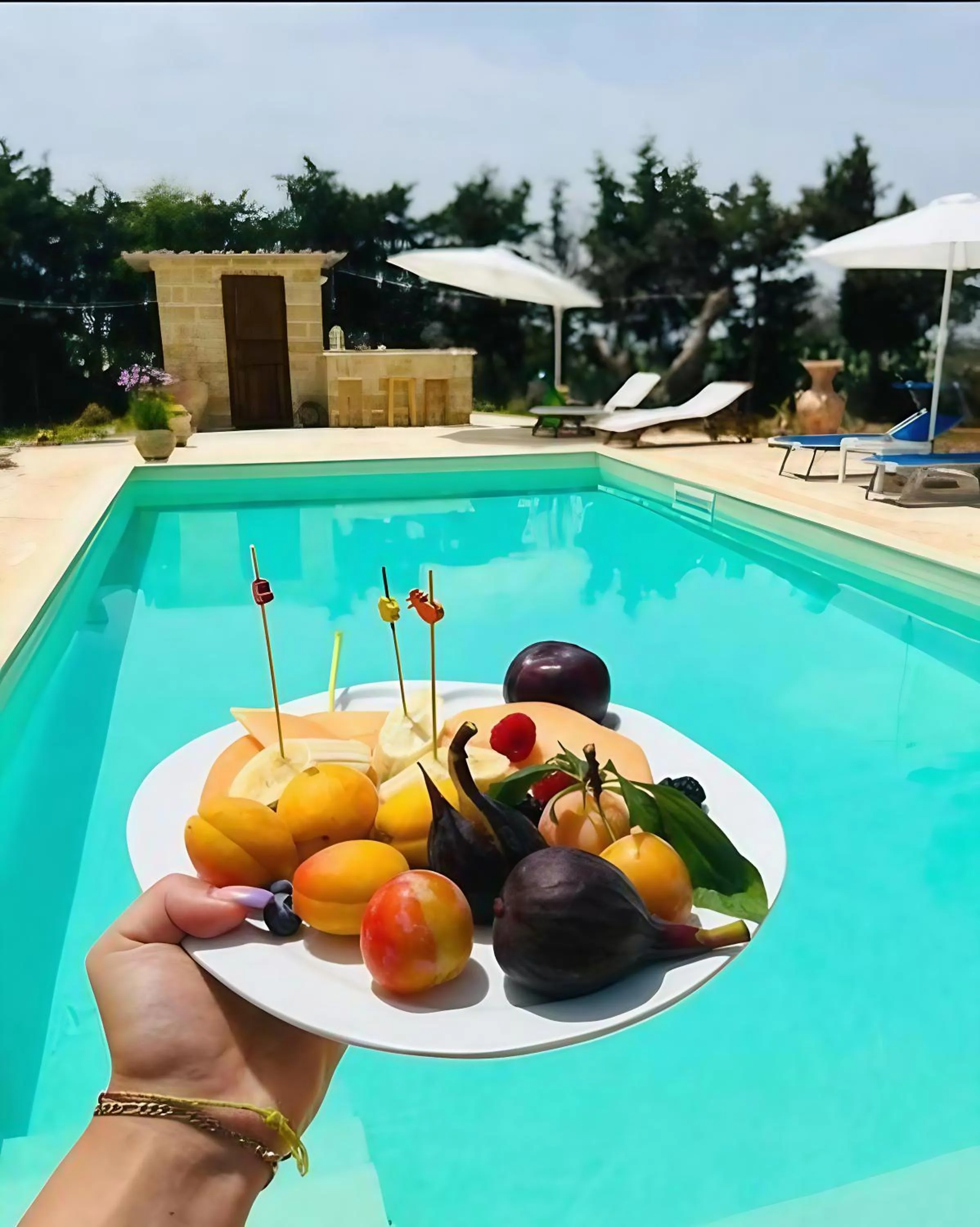 Restaurant/places to eat in B&B DOÑA FLOR