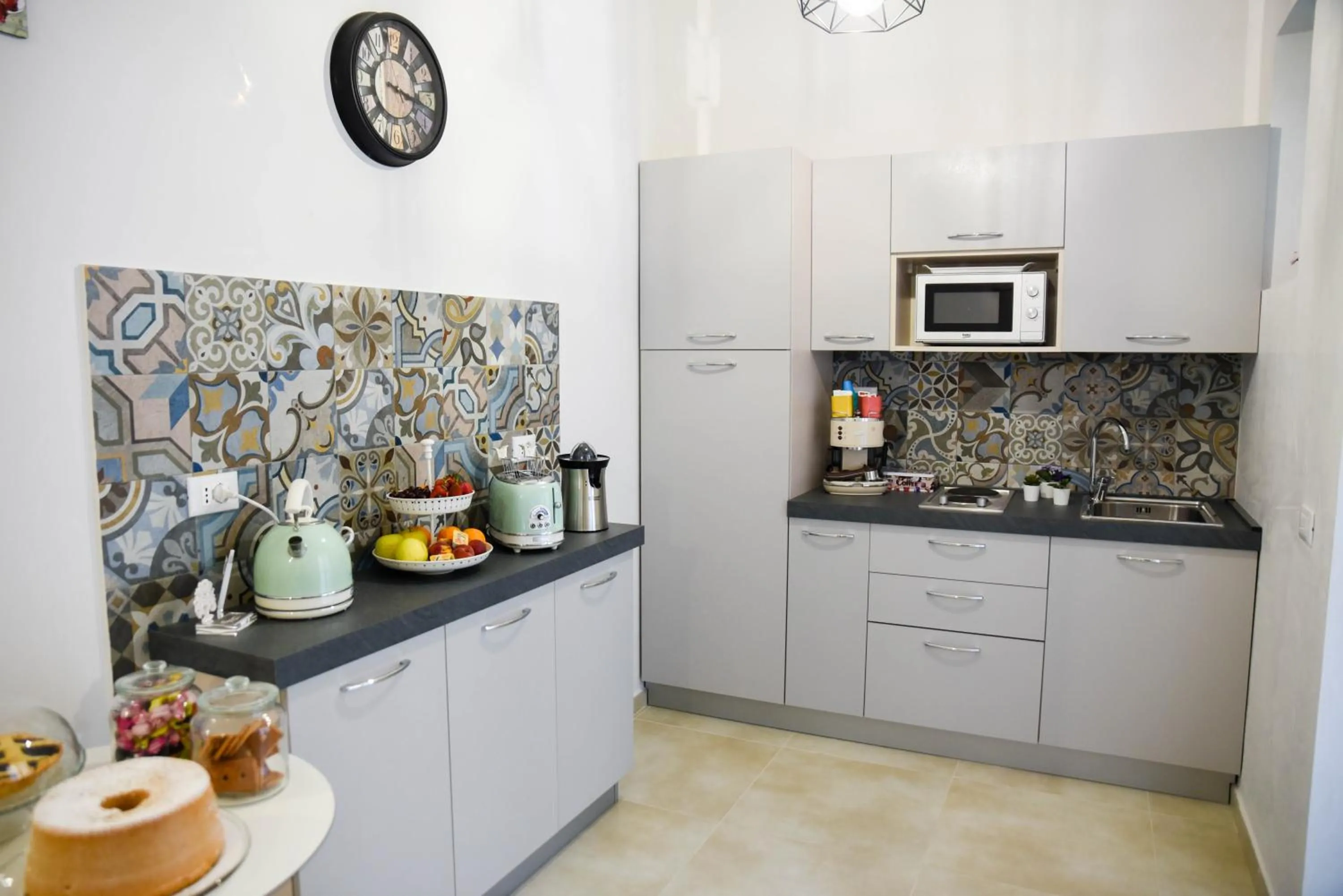 Kitchen or kitchenette in La Corte di BisMary B&B