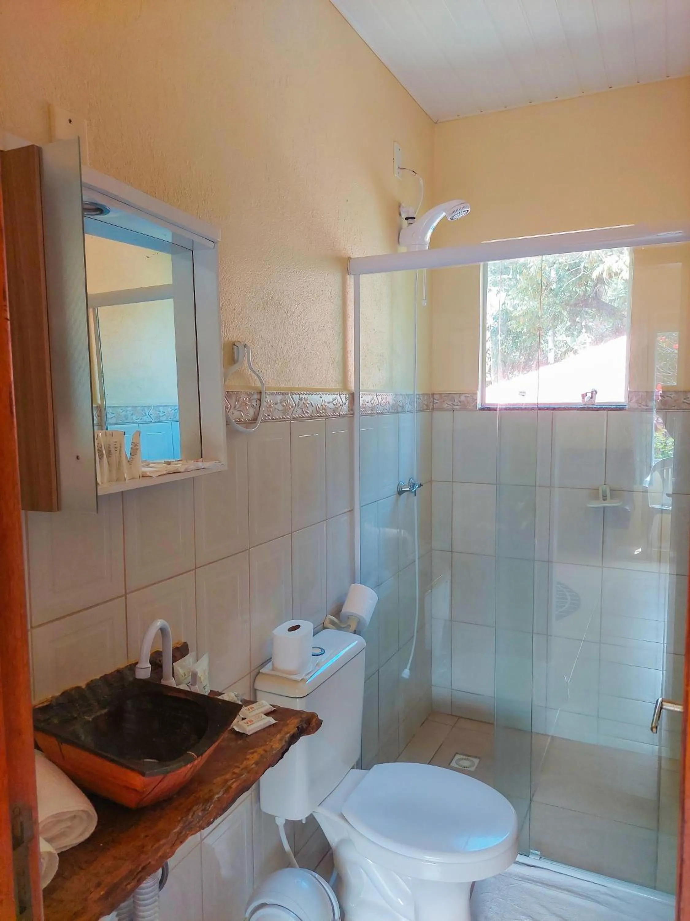 Shower in Pousada Sítio Olho D'Água