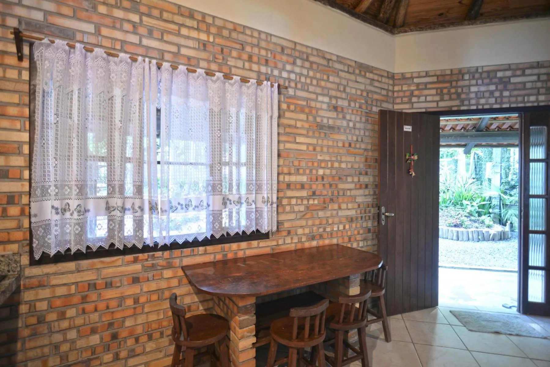 Dining area in Pousada Sítio Olho D'Água