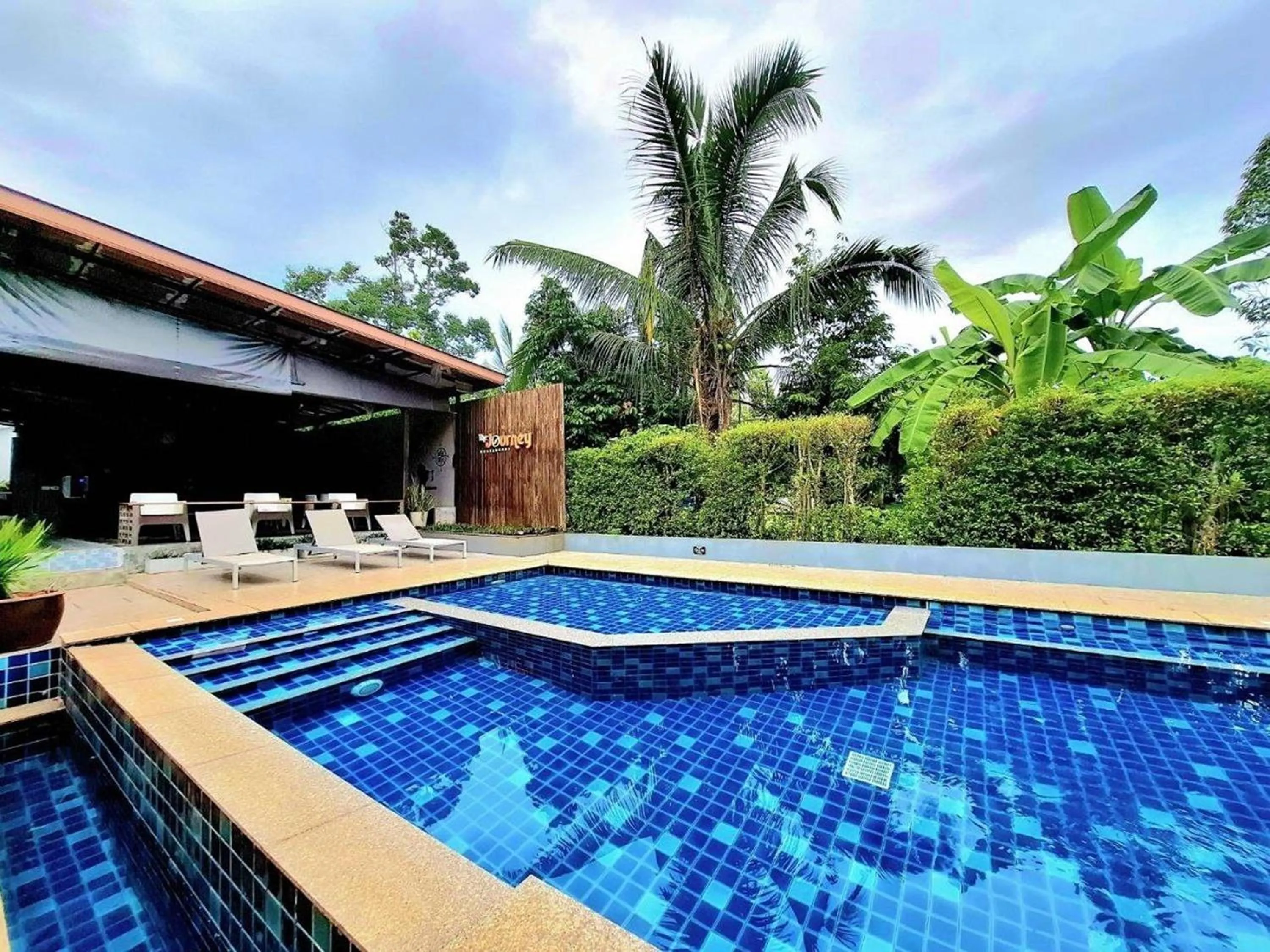Swimming pool in The Fong Krabi resort