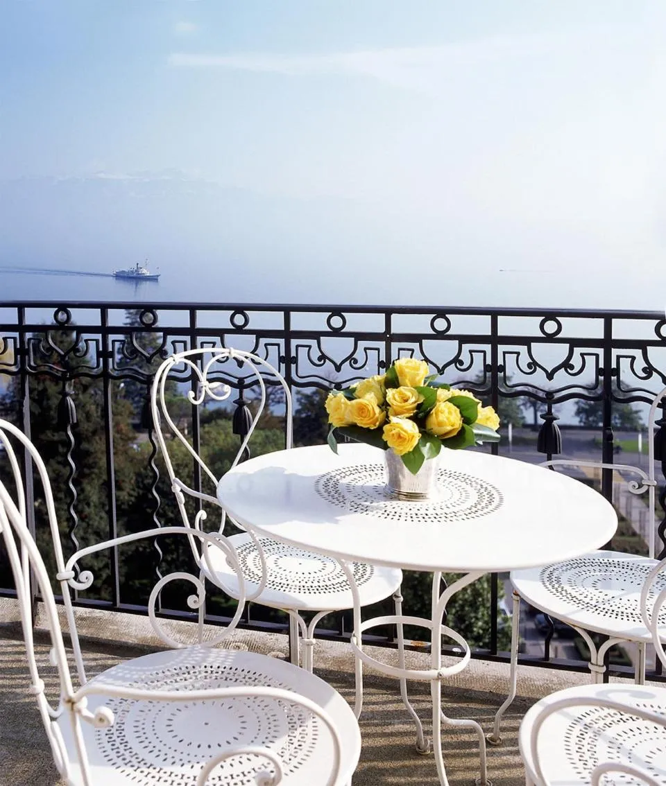 Lake view in Beau-Rivage Palace