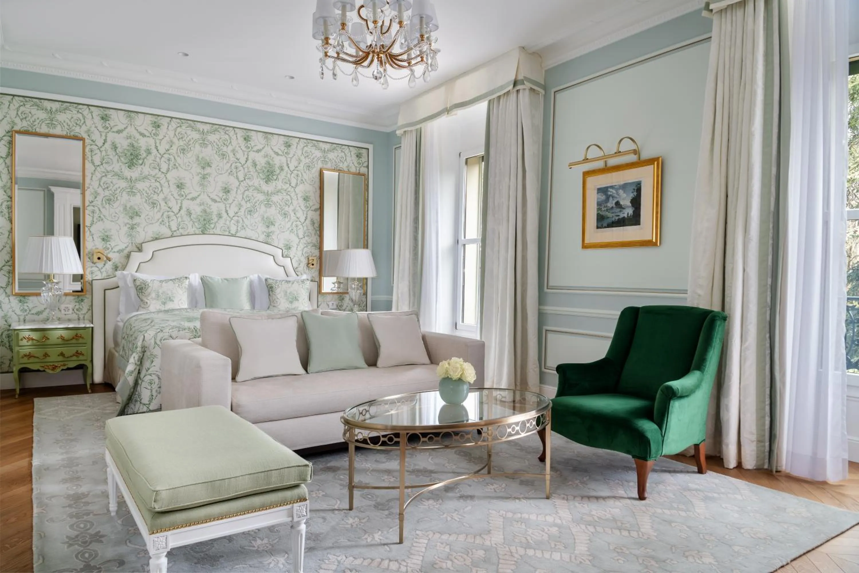 Bed in Beau-Rivage Palace