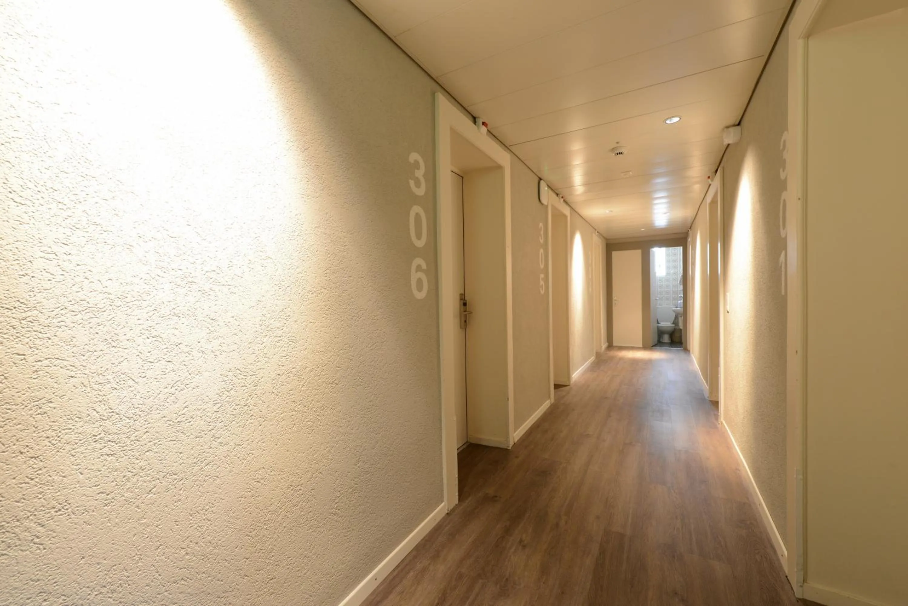 Decorative detail in Hôtel du Marché