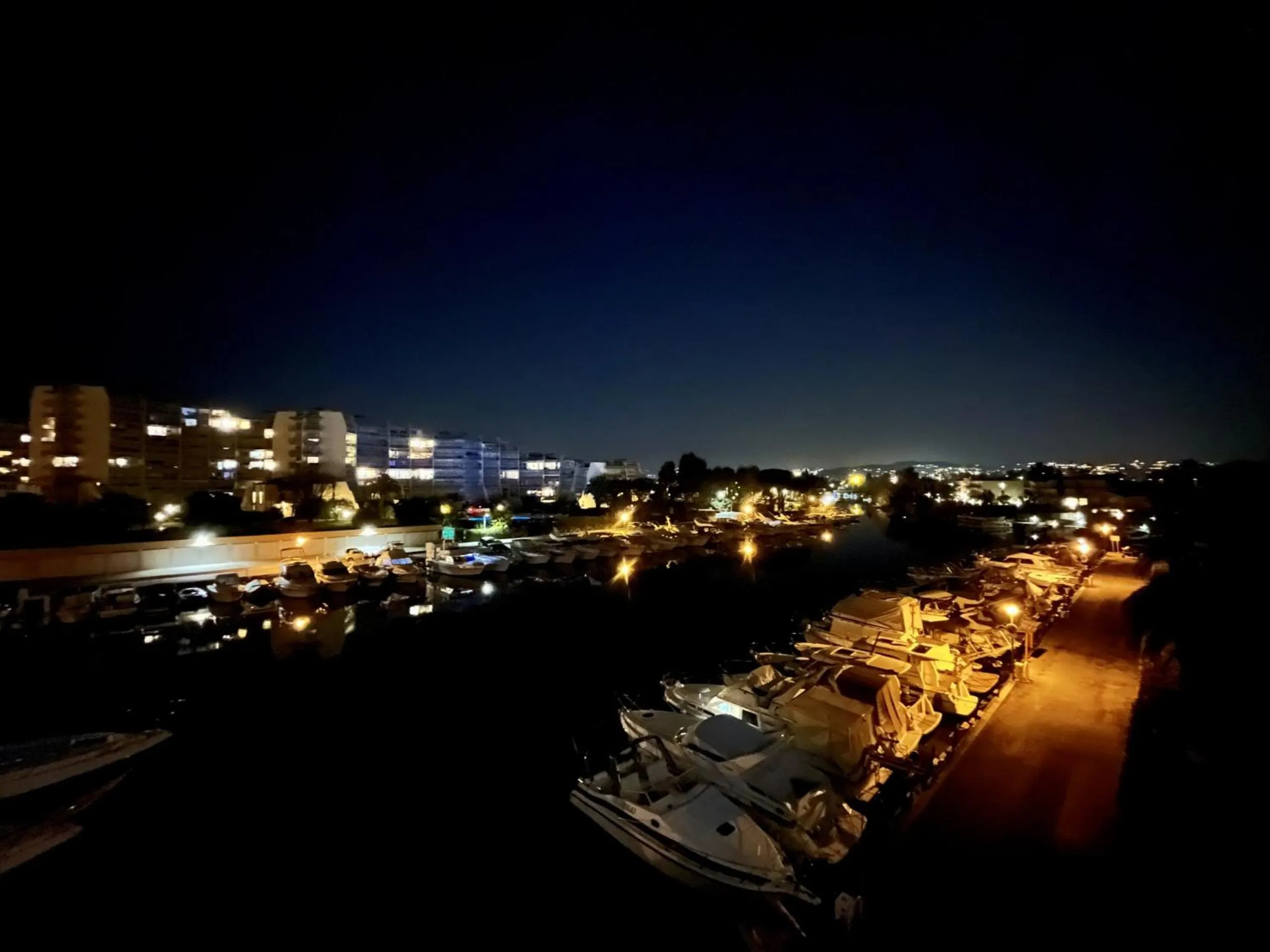 Patio in Studio moderne - Port de Mandelieu - Proche Mer