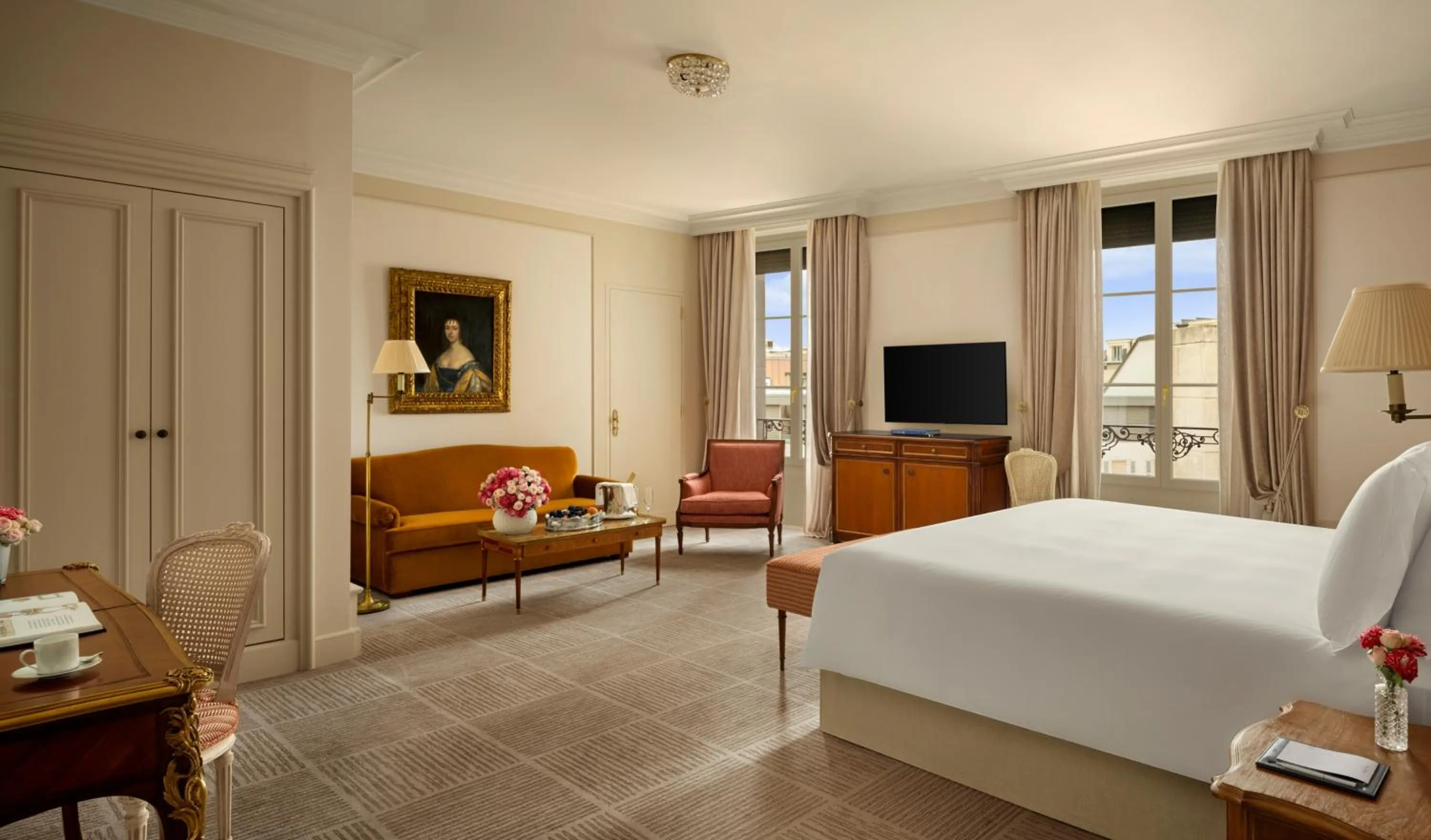 Bedroom, Bed in Beau-Rivage Genève