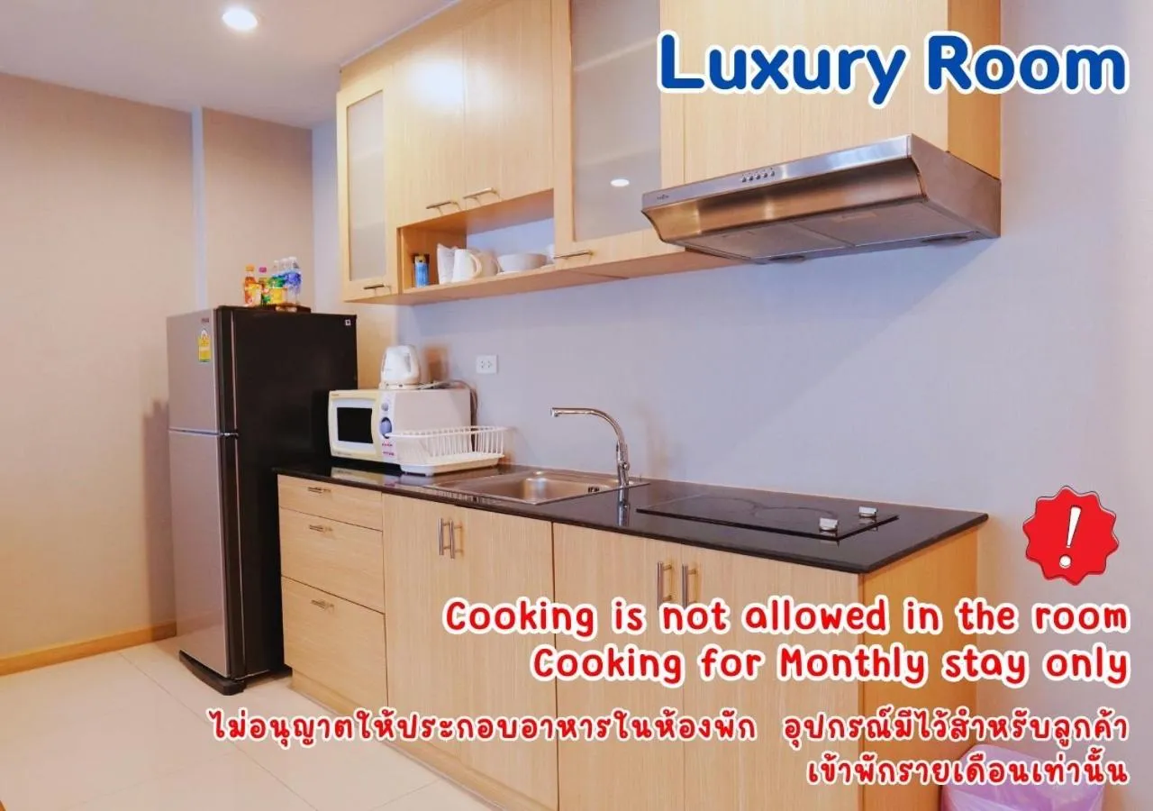 Kitchen or kitchenette in ไอยรา อยุธยา The Aiyara Ayutthaya