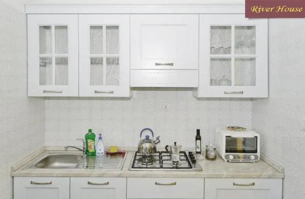 Kitchen or kitchenette in River House