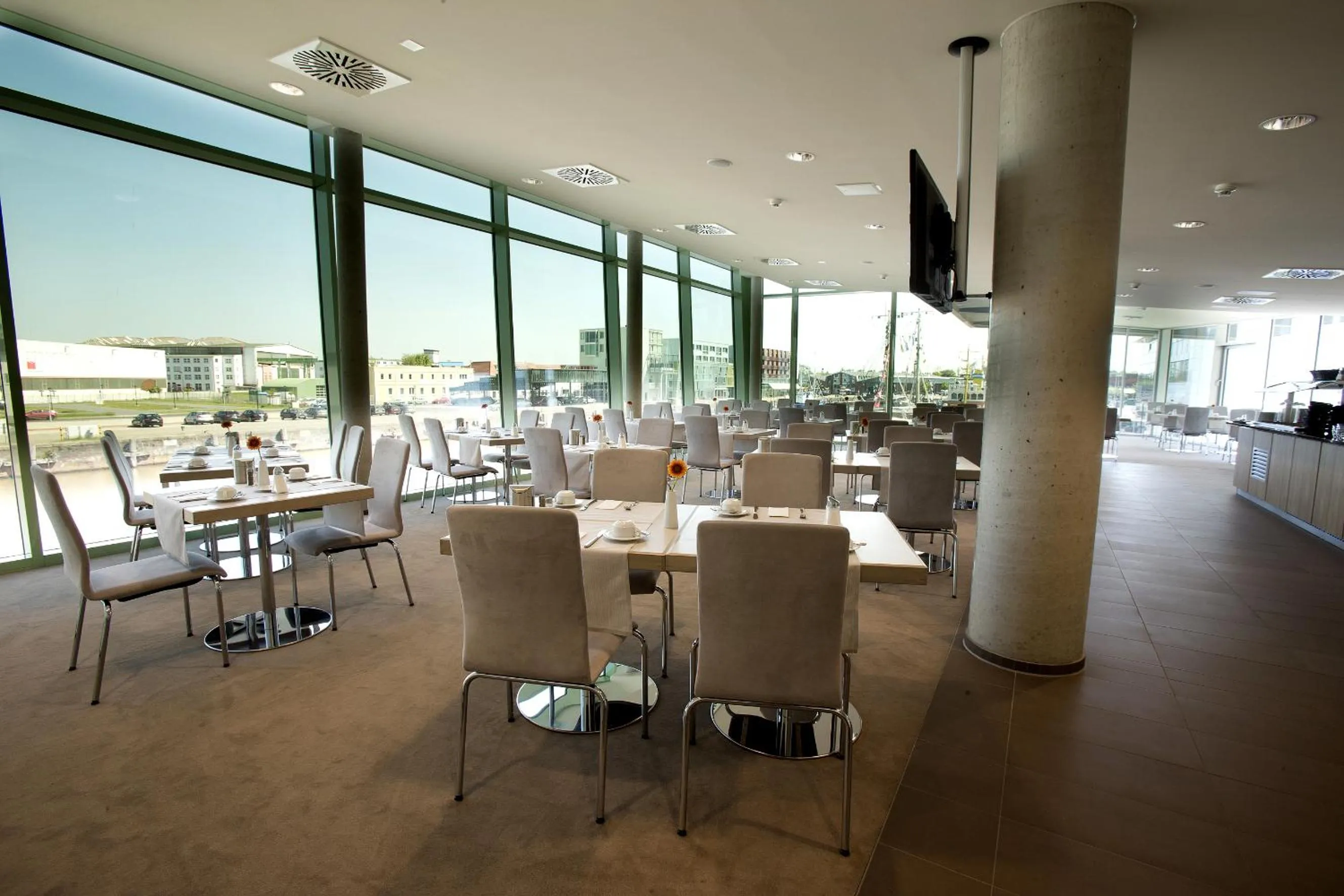 Restaurant/places to eat in Best Western Plus Hotel Bremerhaven