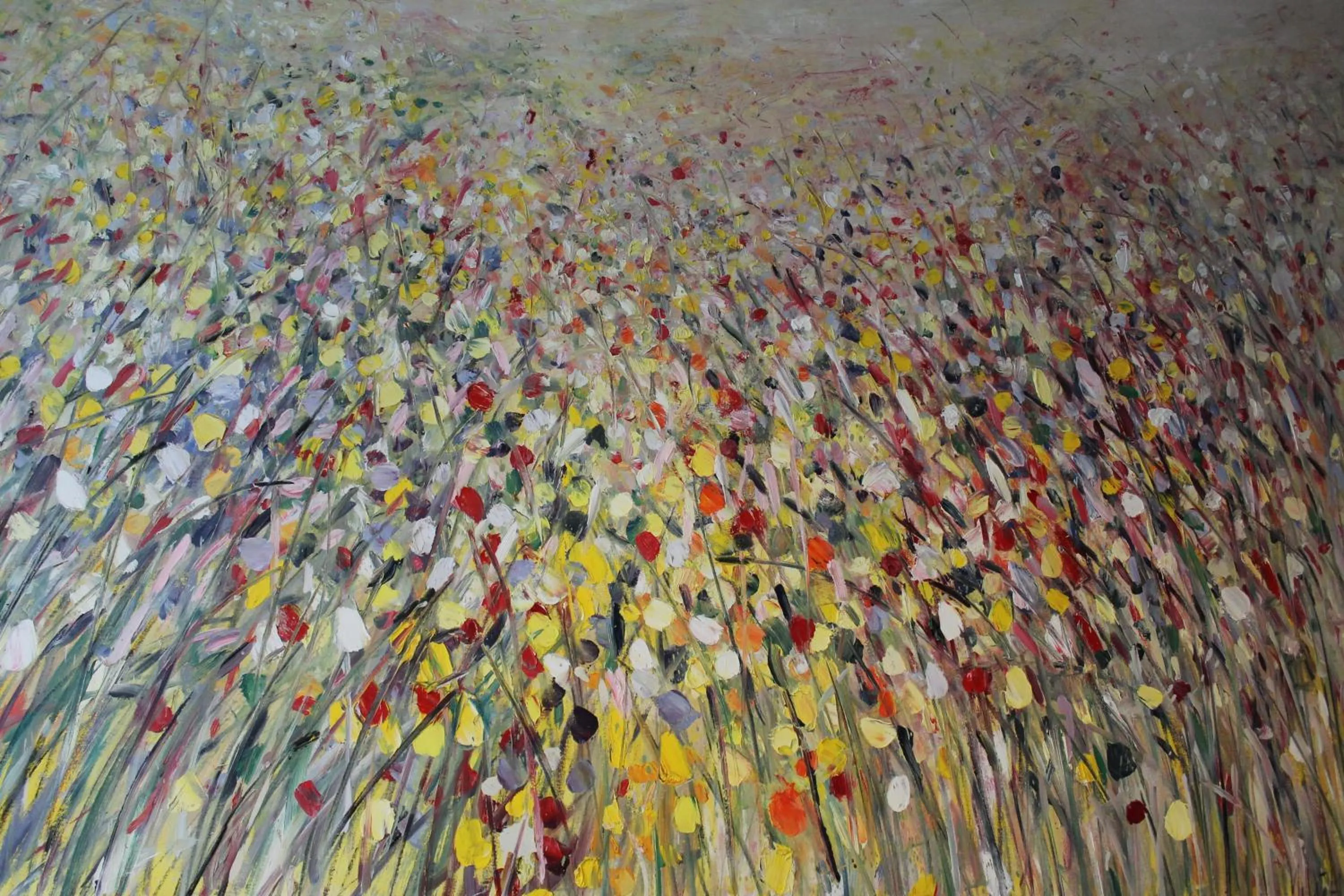 Decorative detail in The New Midi