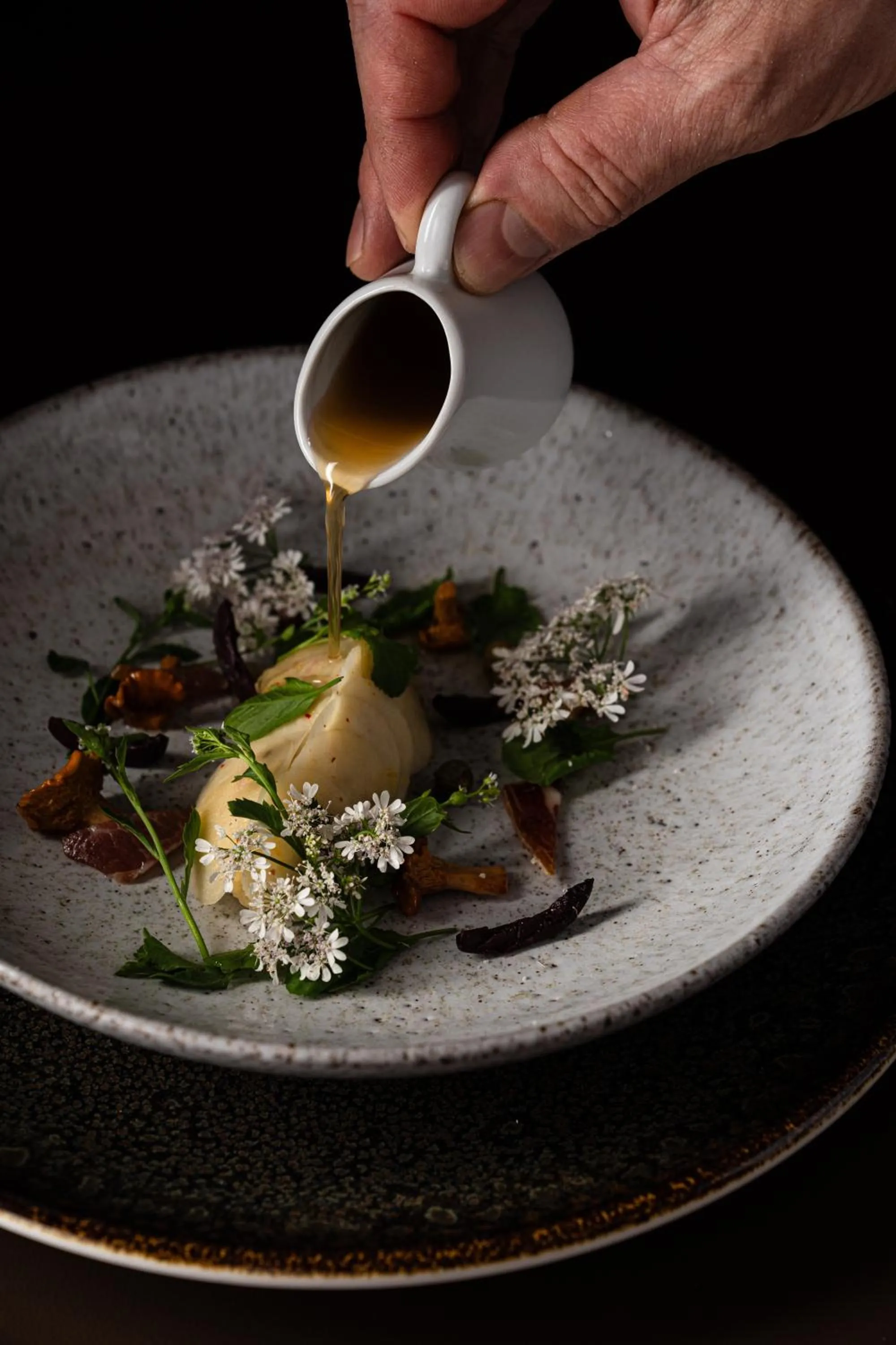 Restaurant/places to eat in Demeures & Châteaux Auberge de la Tour - Hôtel & Restaurants - Marcolès Auvergne