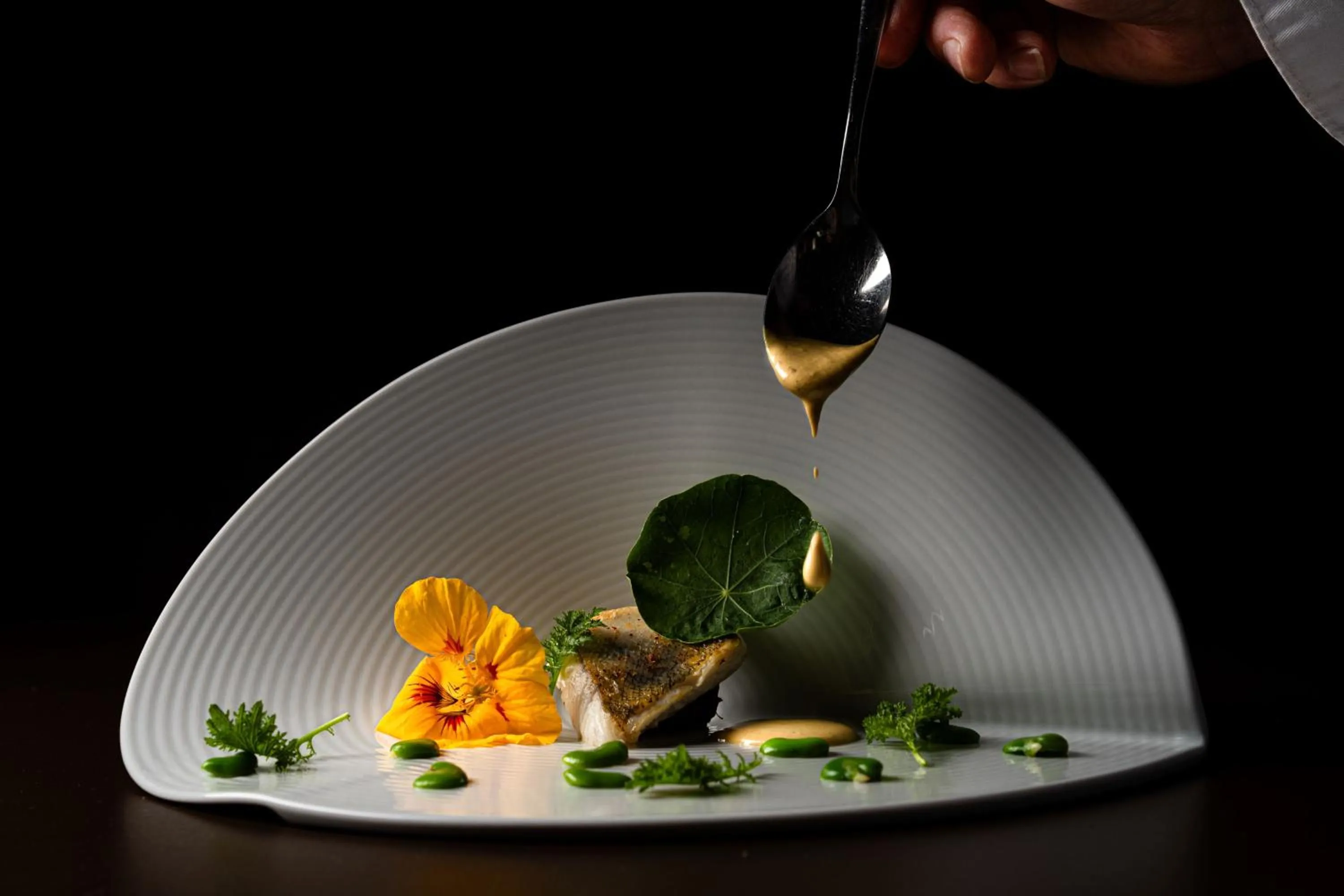 Restaurant/places to eat in Demeures & Châteaux Auberge de la Tour - Hôtel & Restaurants - Marcolès Auvergne