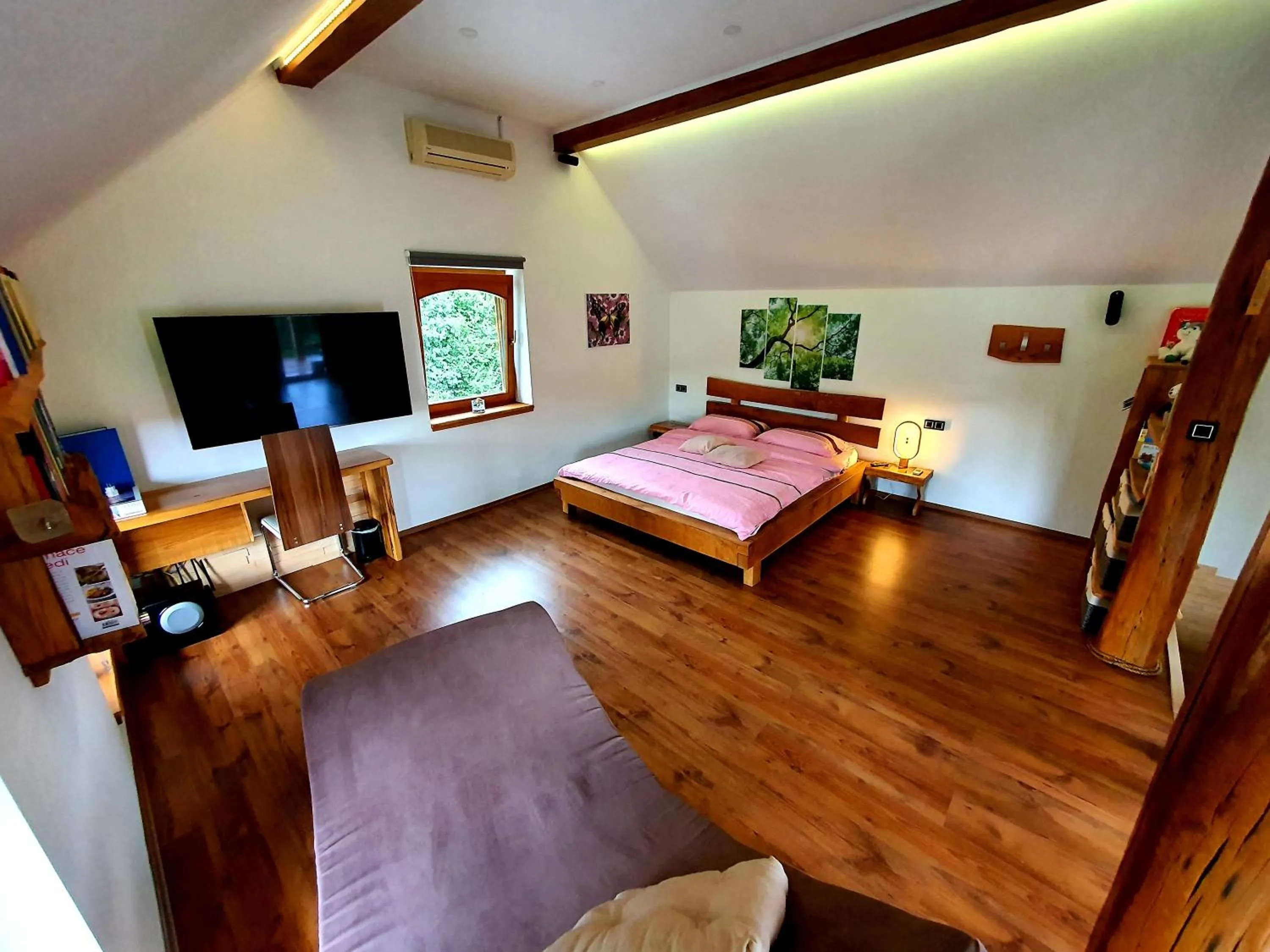 Bedroom, Bed in Vineyard cottage Matej