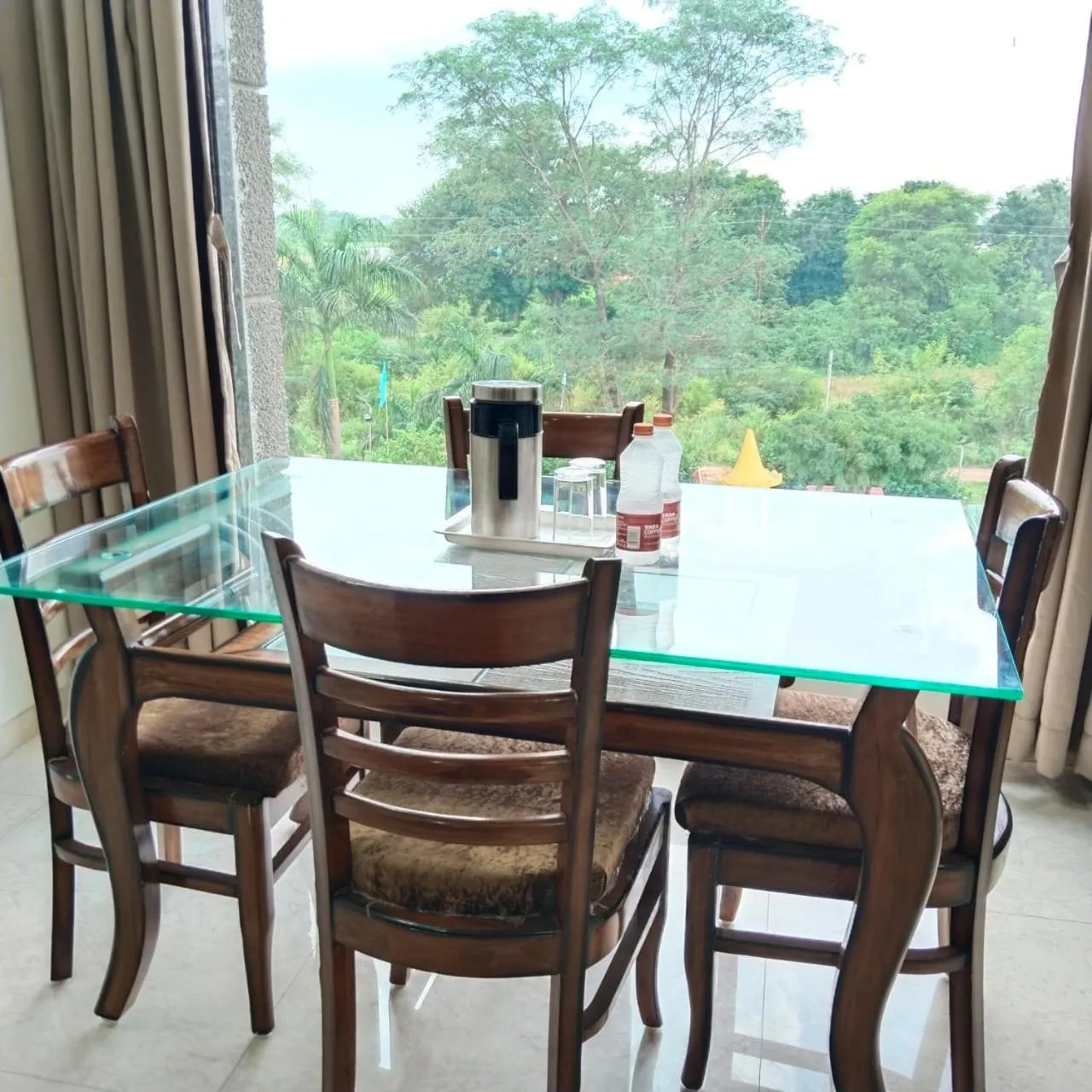 Dining area in The Aanandam Hotel Resort