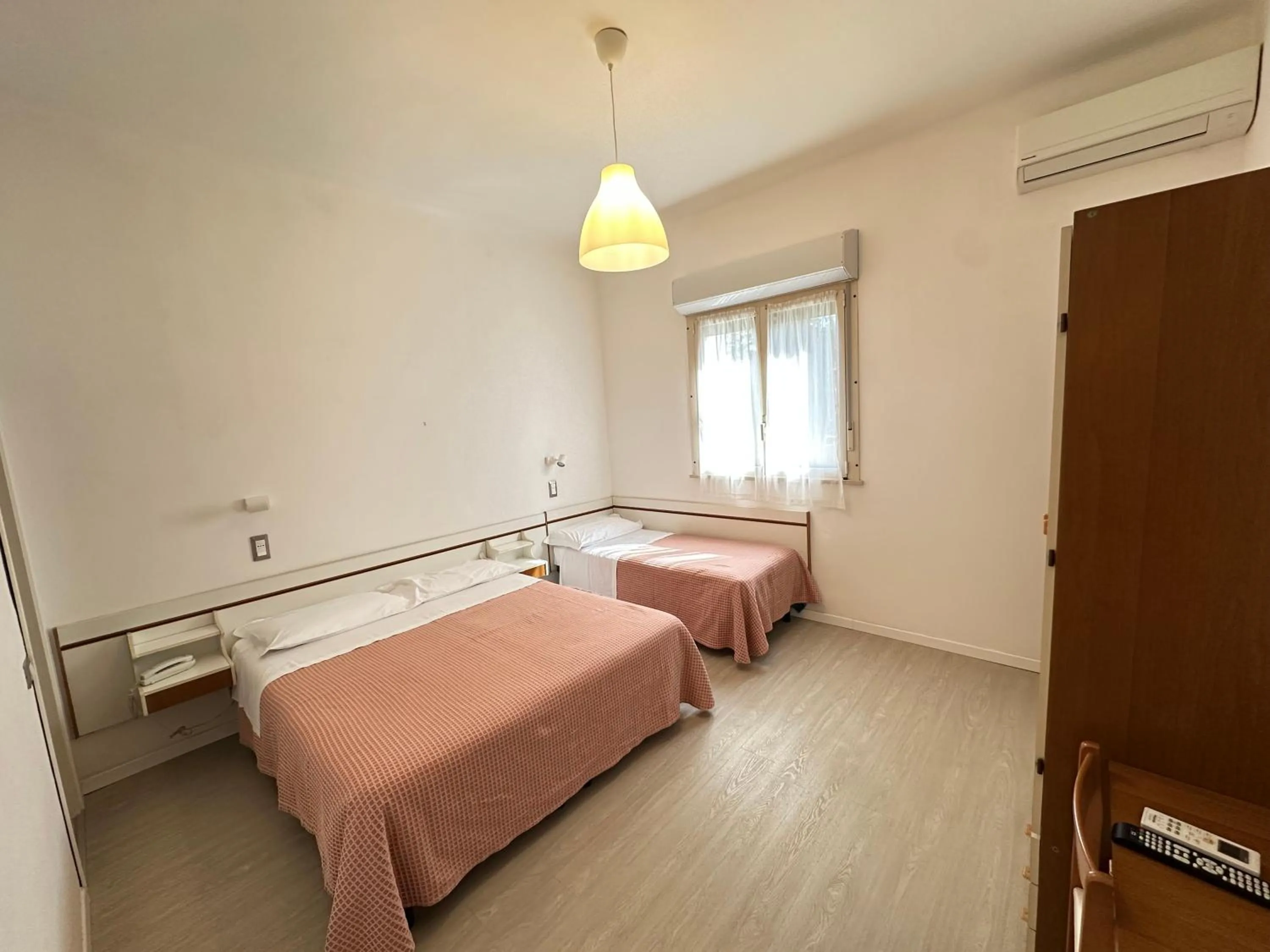 Bed in Hotel Fiorenza