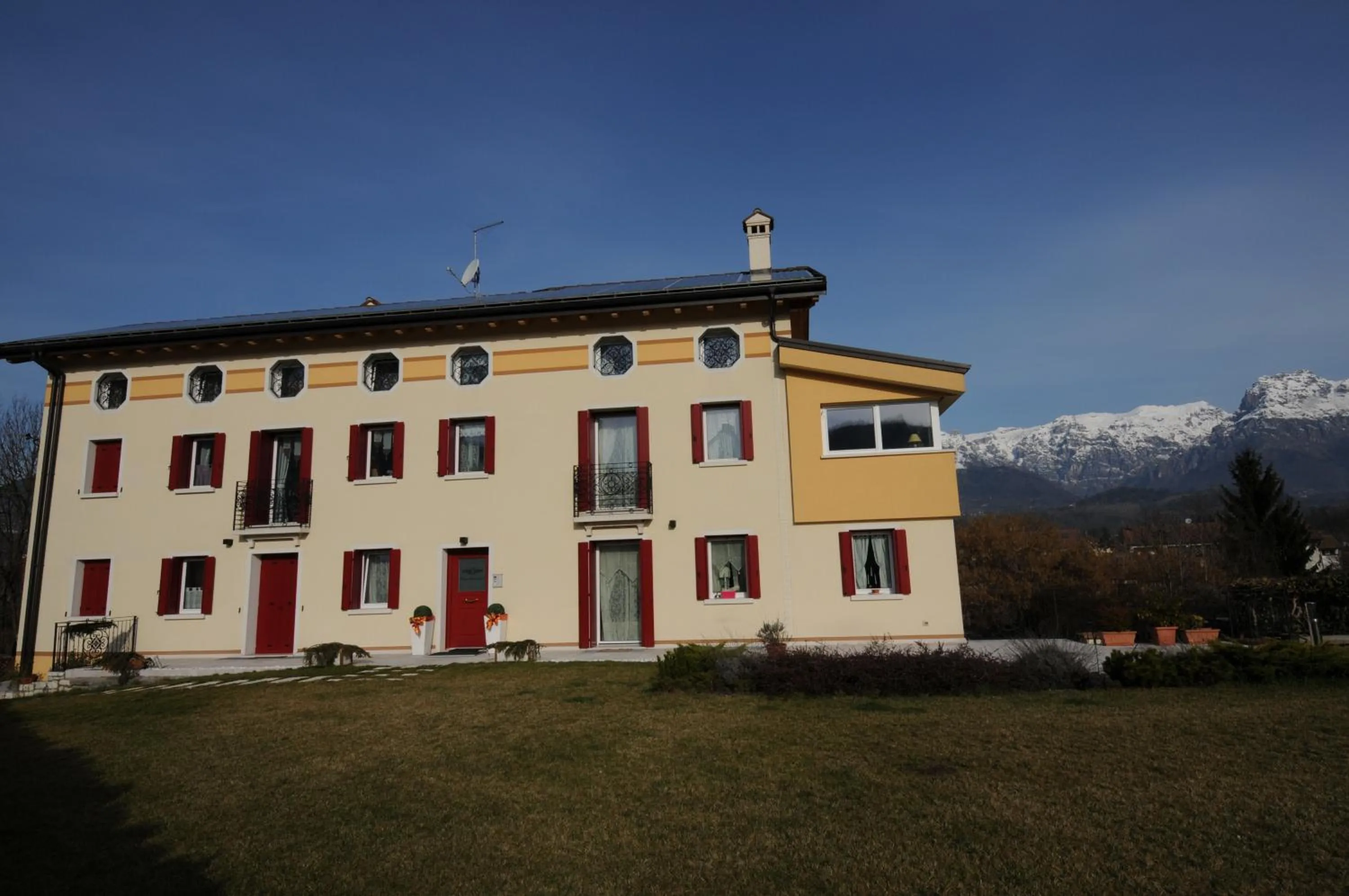 Facade/entrance in Casa Novecento "Rooms & apartments"