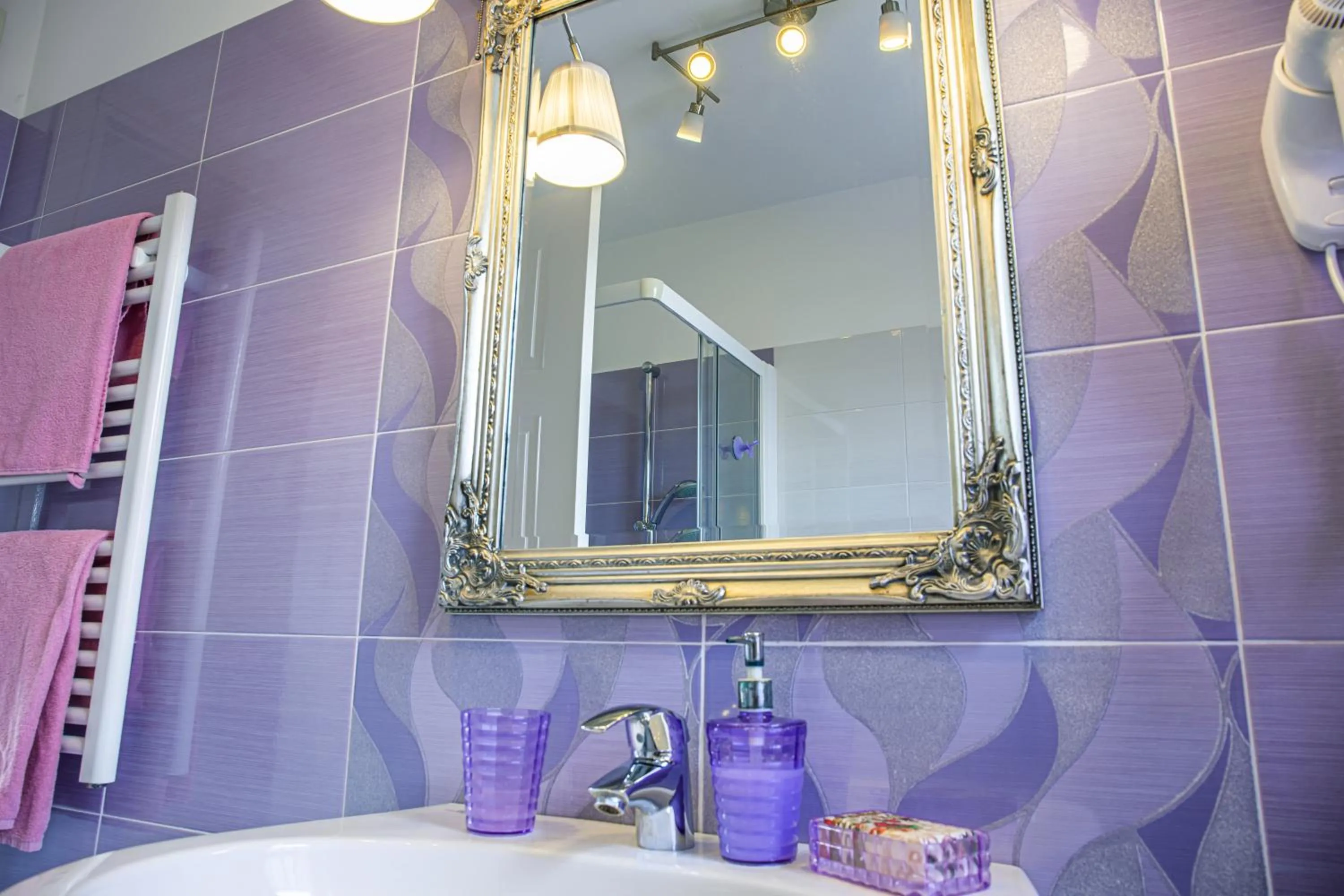 Bathroom in Casa Novecento "Rooms & apartments"