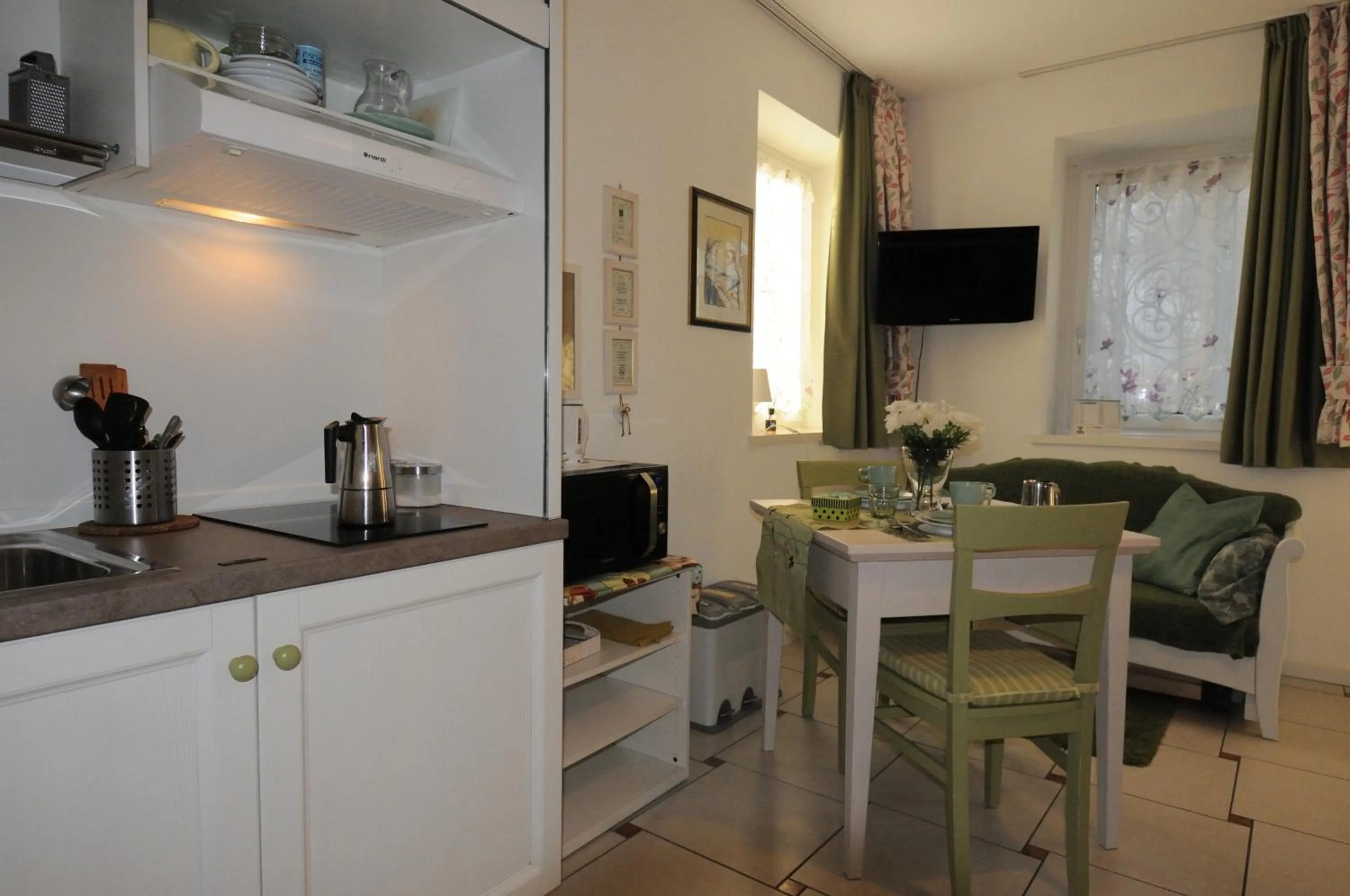 Kitchen or kitchenette in Casa Novecento "Rooms & apartments"