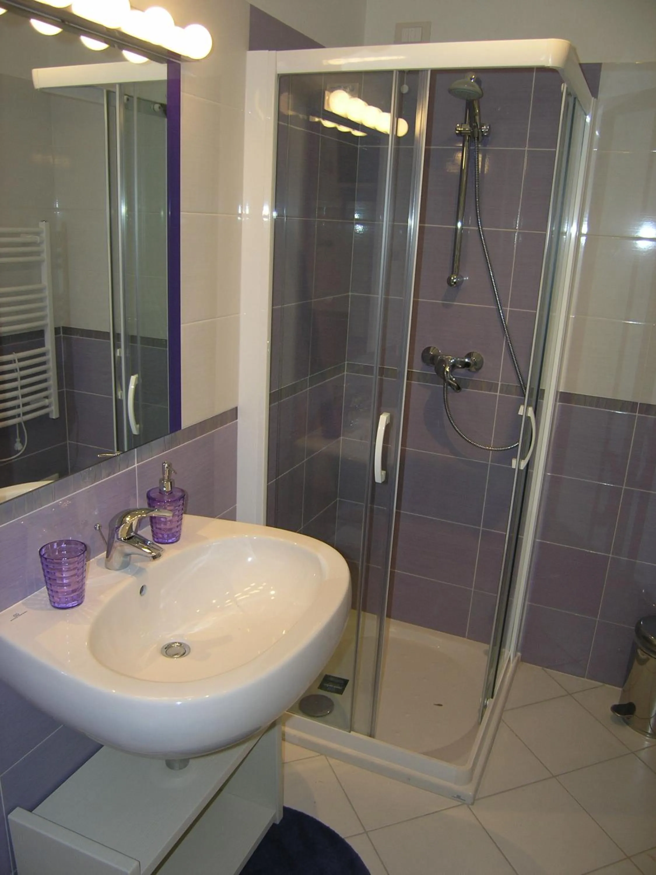 Shower in Casa Novecento "Rooms & apartments"