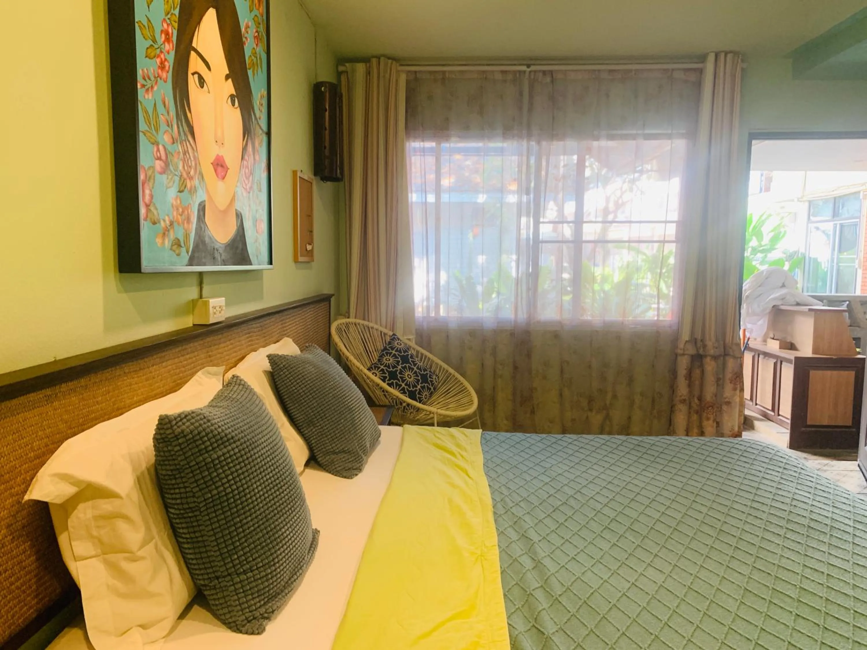 Bed in Dream Garden Villa Hotel Night Bazaar ChiangMai