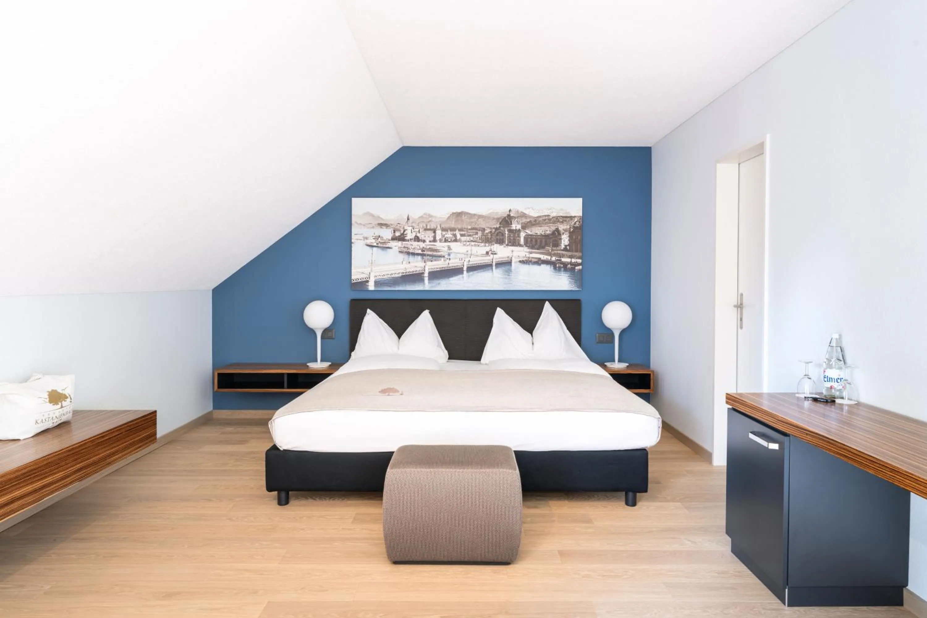 Bed in Seehotel Kastanienbaum