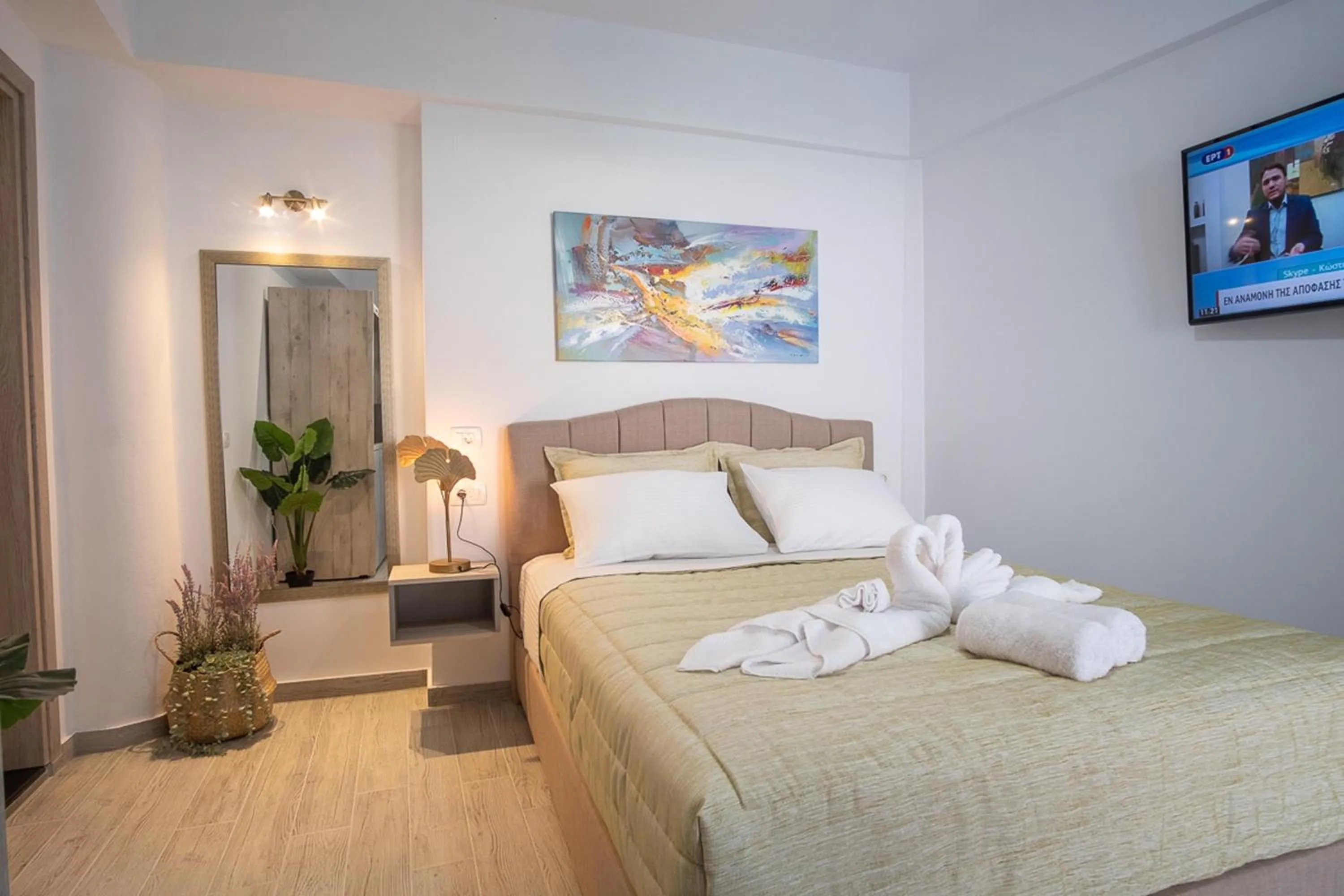 Bed in Serenity Luxe Suites