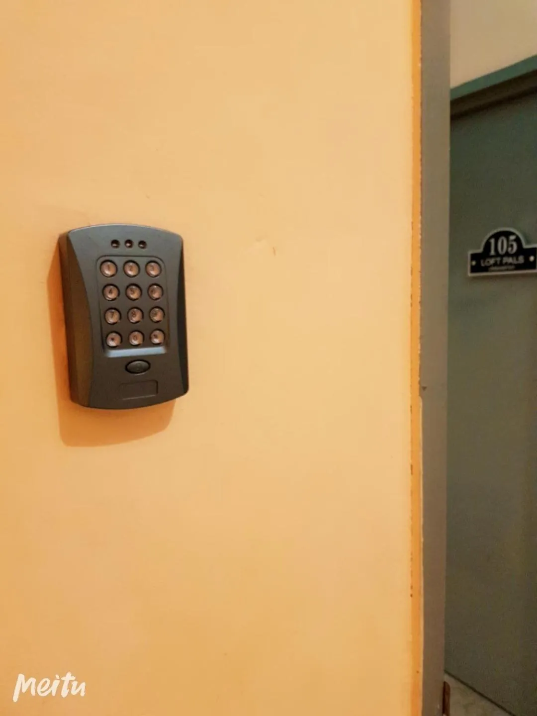 Loft Pals Urbanstay Lodge, Kapit