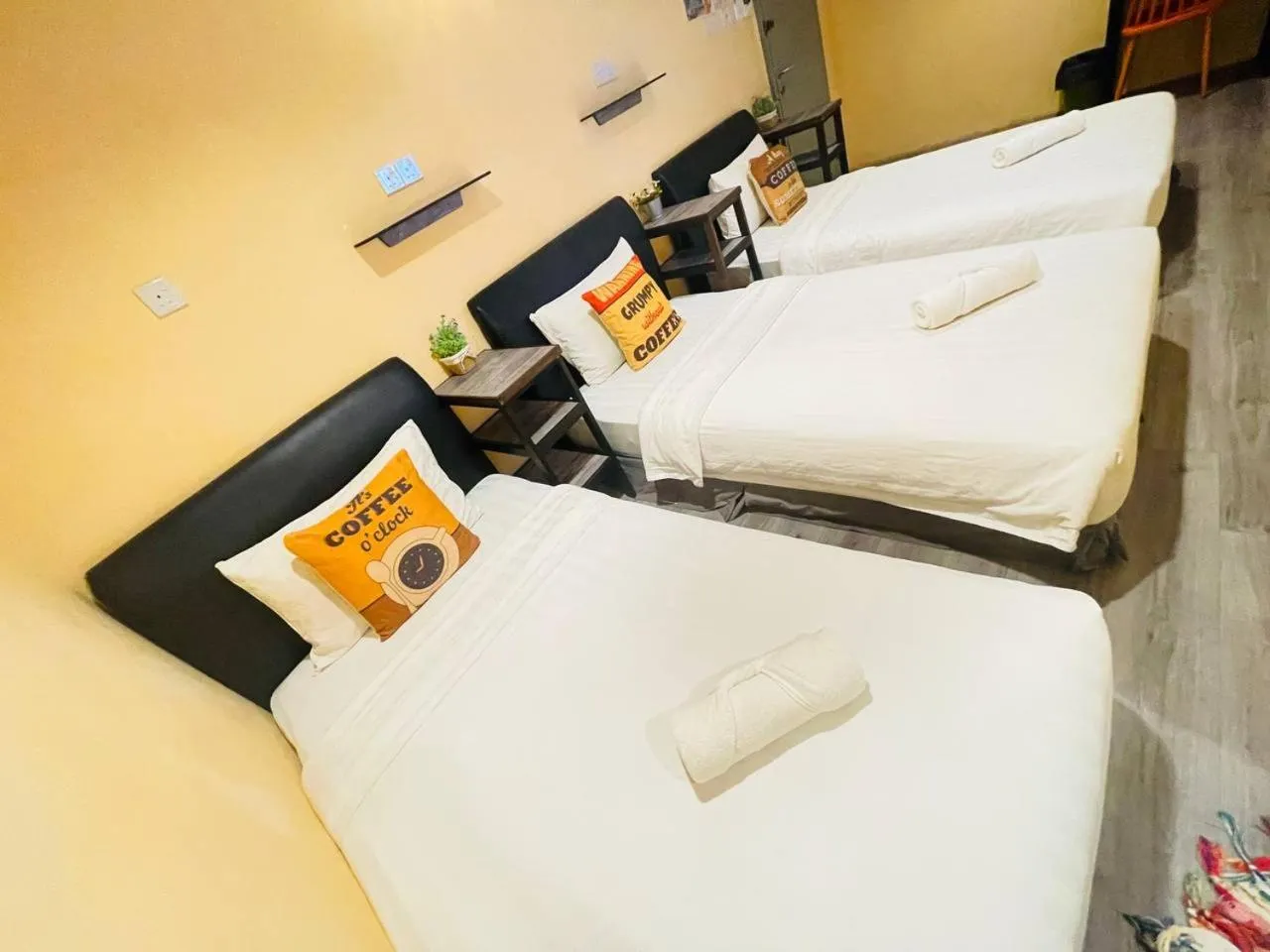 Bed in Loft Pals Urbanstay Lodge, Kapit