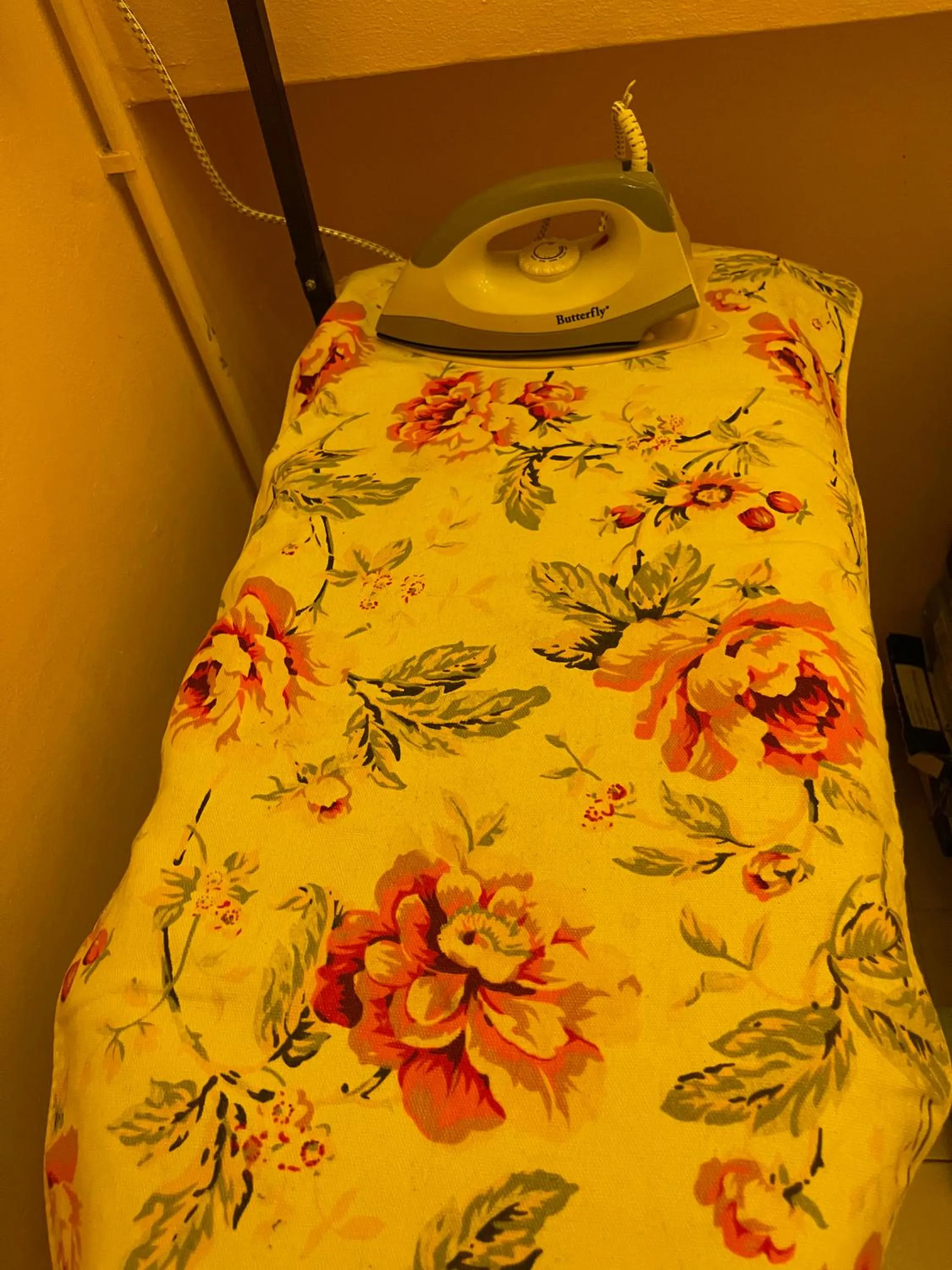 Bed in Loft Pals Urbanstay Lodge, Kapit