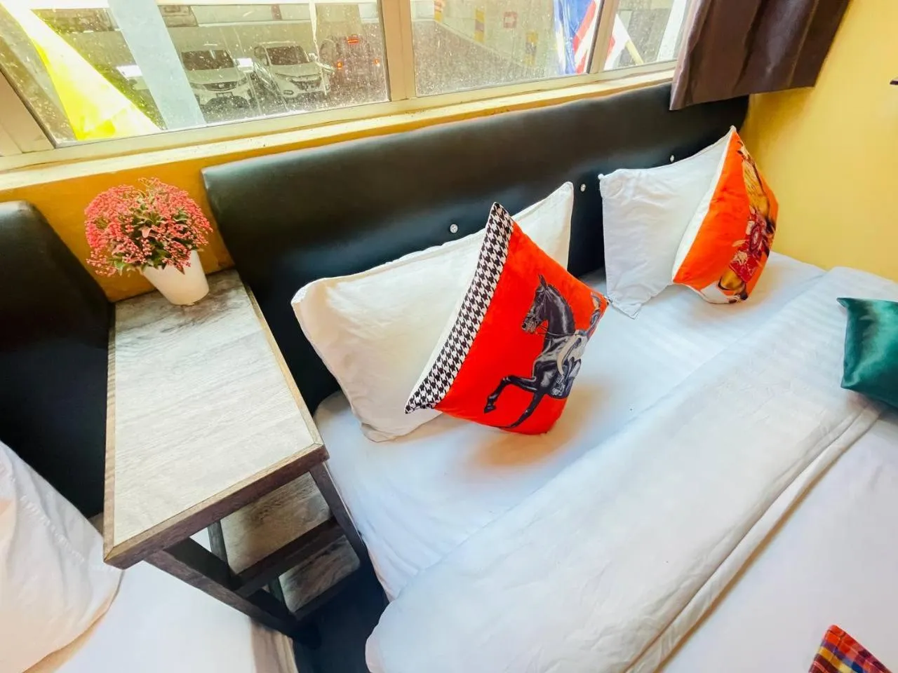 Bed in Loft Pals Urbanstay Lodge, Kapit