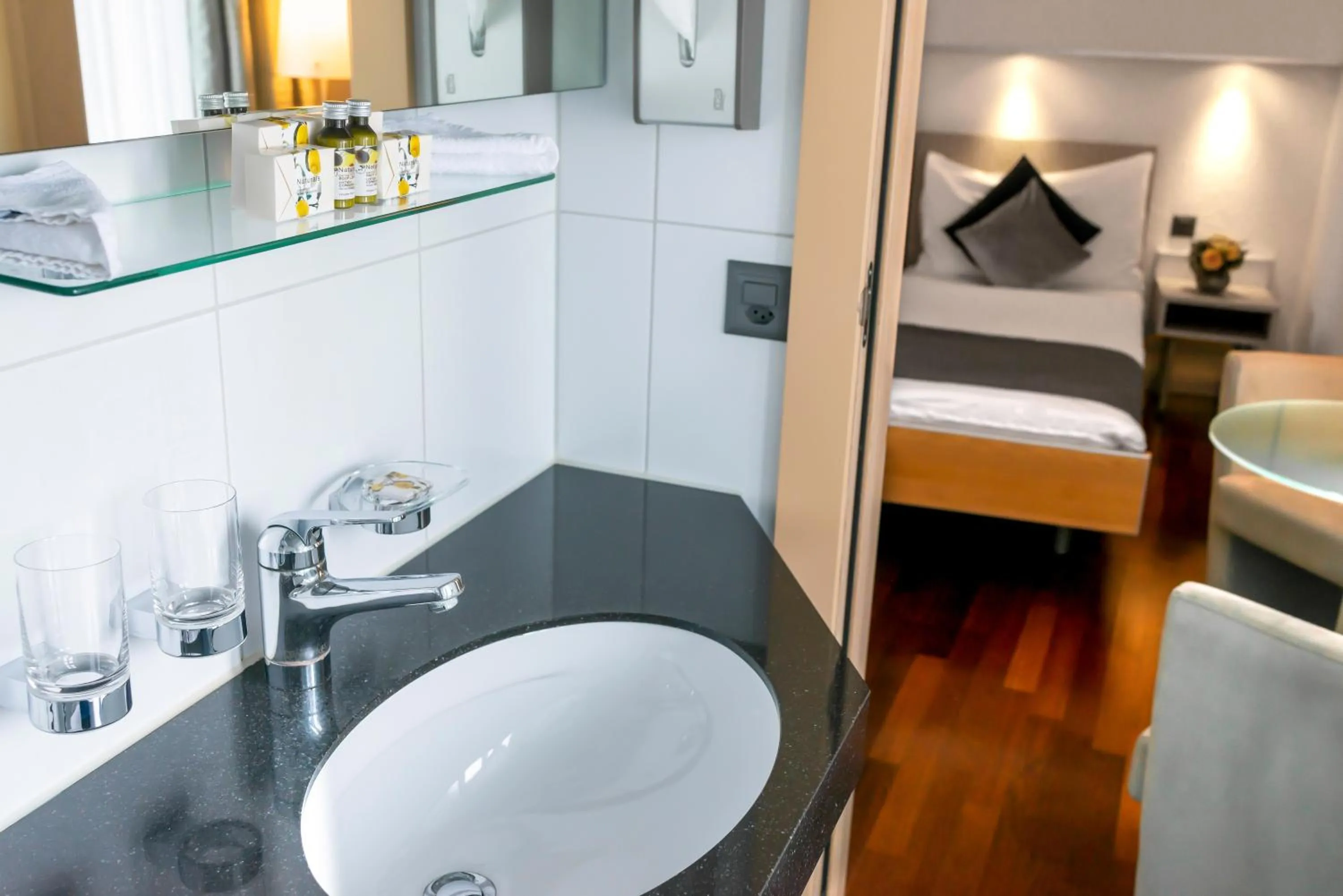 Bathroom in Hotel Krone Unterstrass