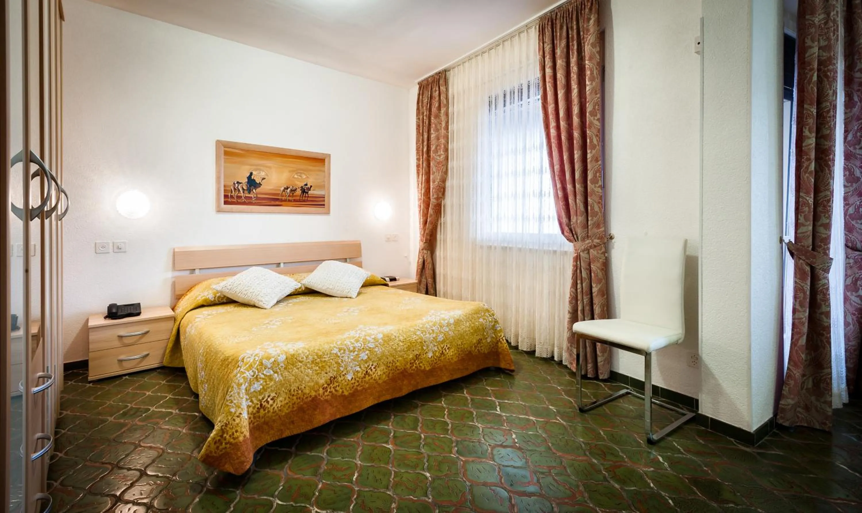 Photo of the whole room, Bed in Hotel dell'Angelo