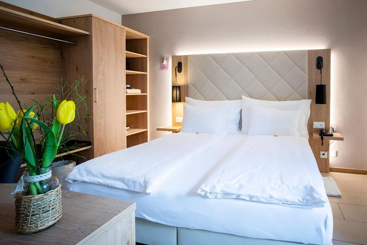 Bed in Hotel Collinetta