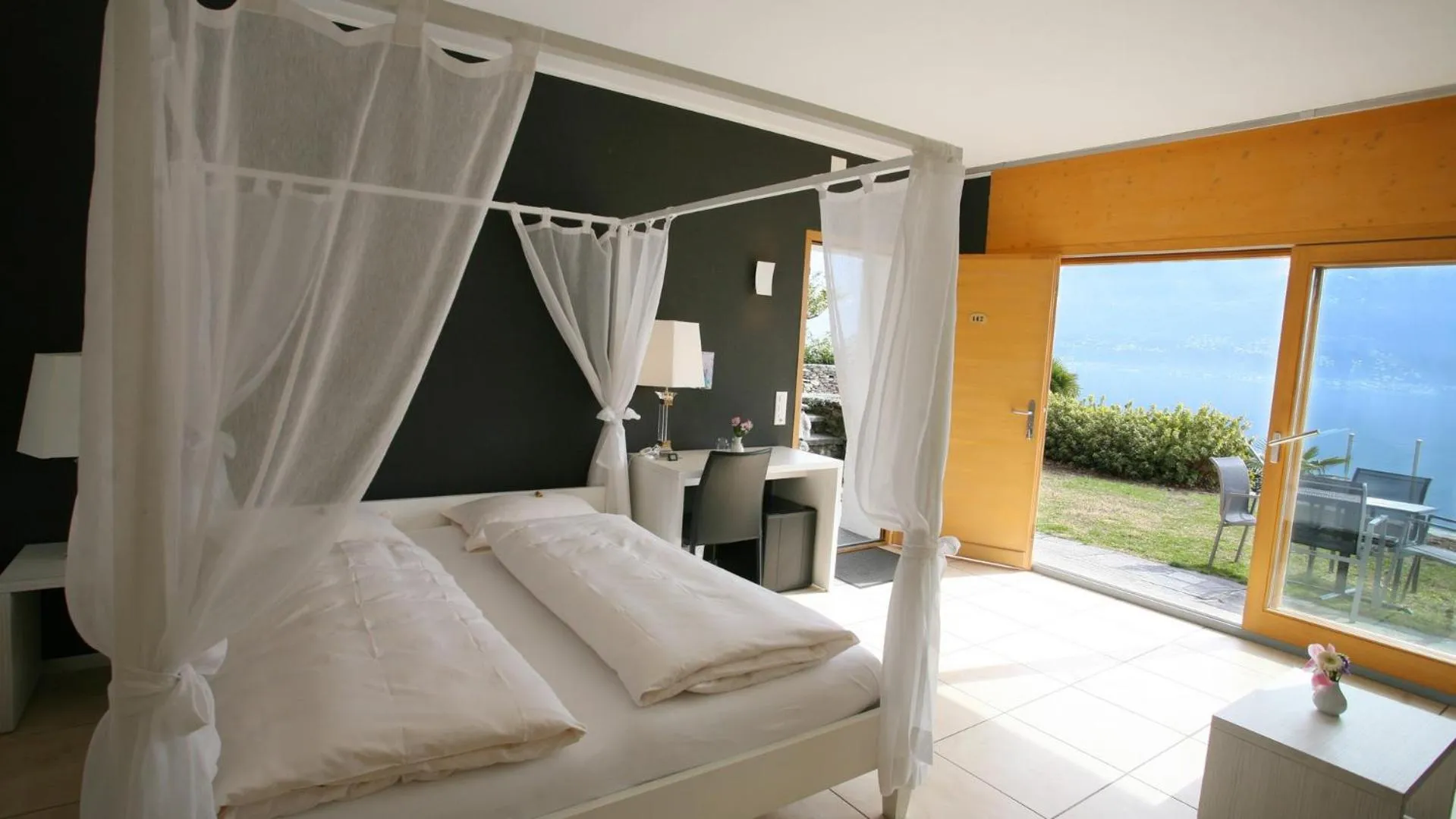 Bed in Hotel Collinetta