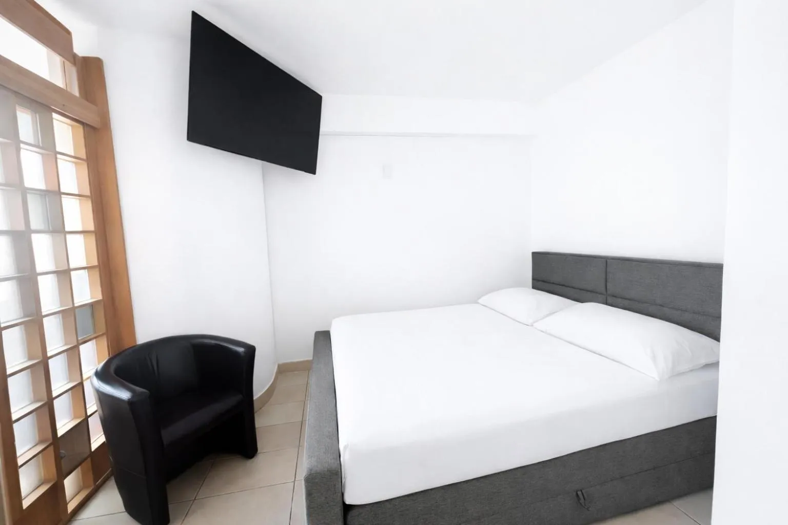 Bedroom, Bed in Hotel San Carlo