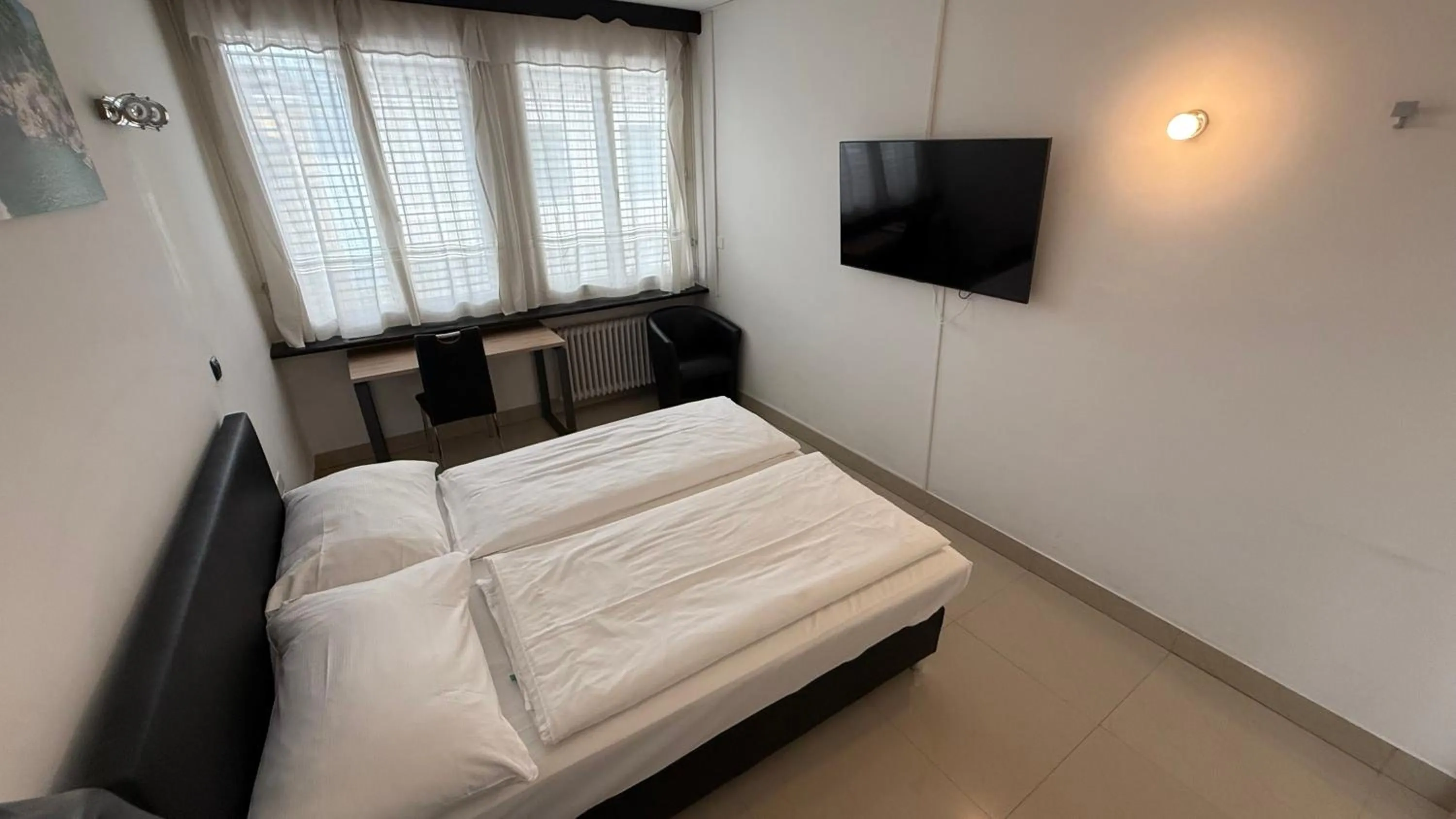 Bedroom, Bed in Hotel San Carlo