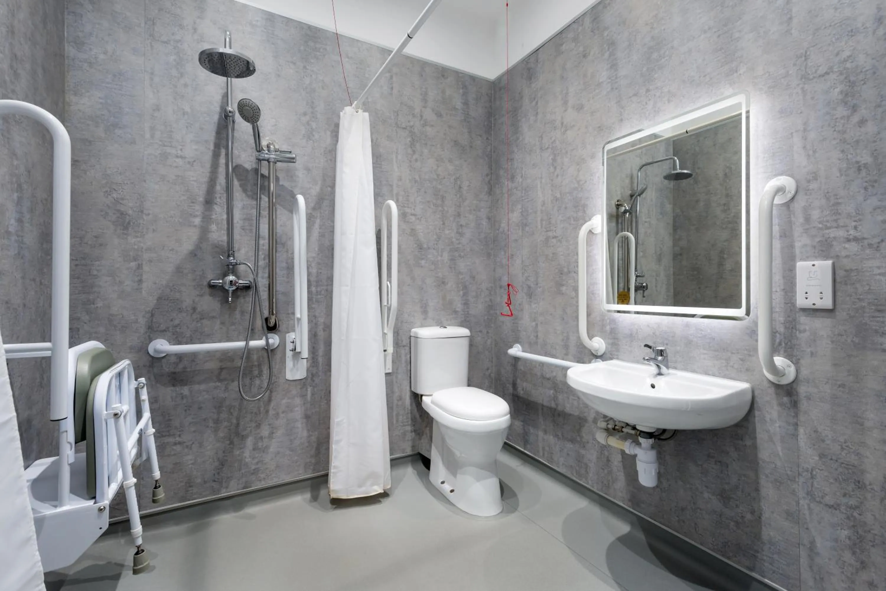 Bathroom in SMITH PLACE HOTEL