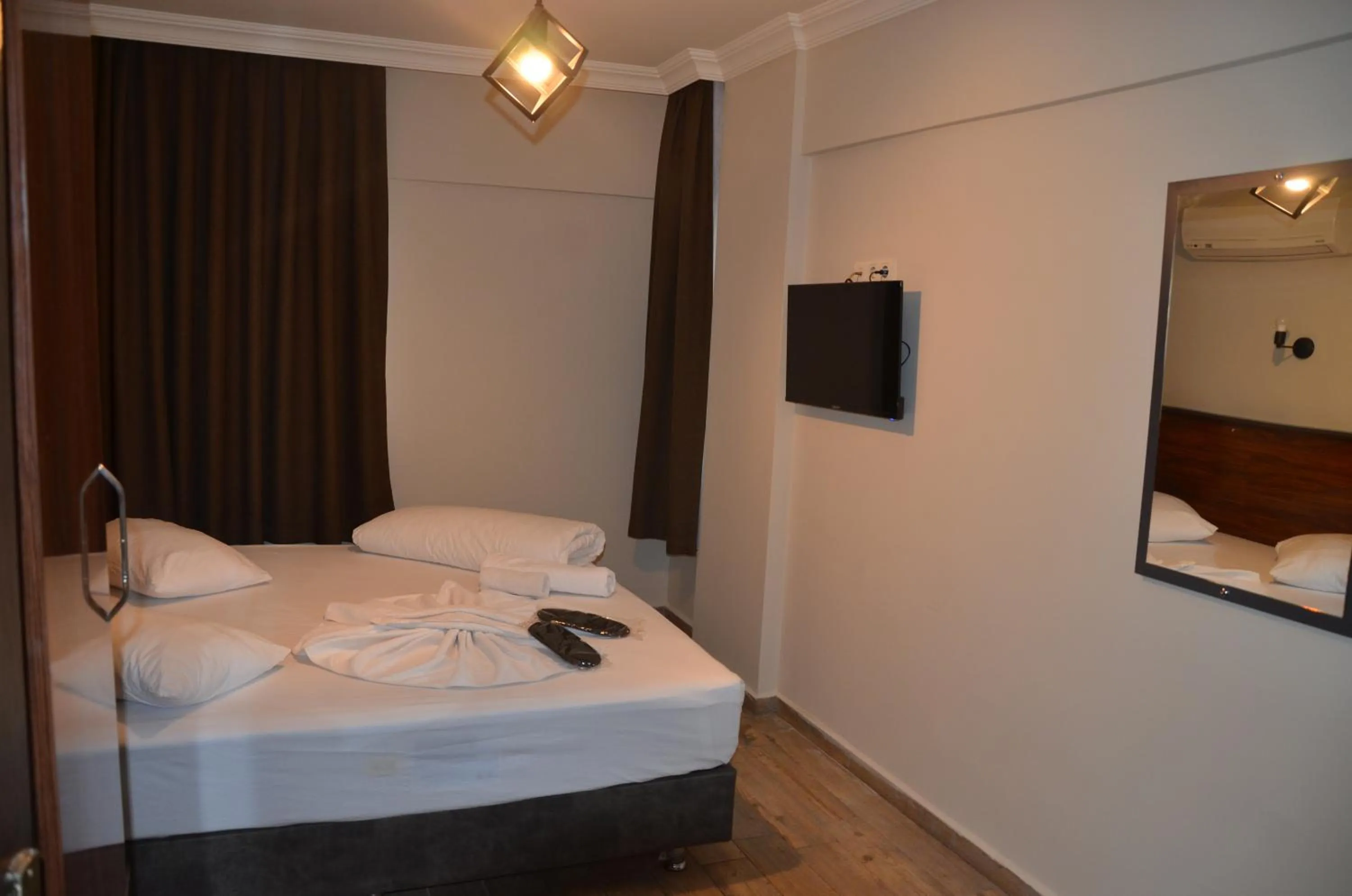 Massage, Bed in Marka Hotel