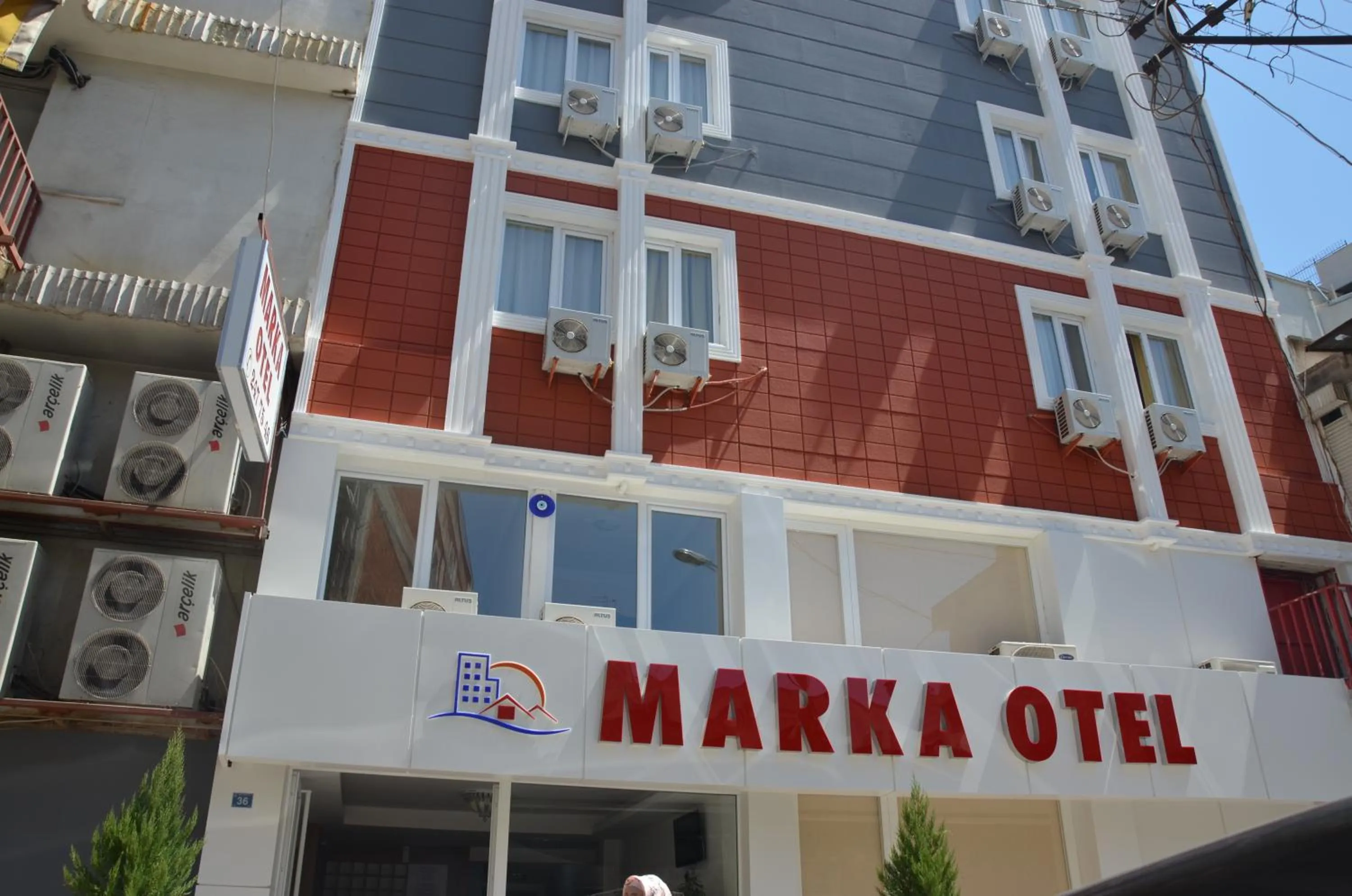 Facade/entrance in Marka Hotel