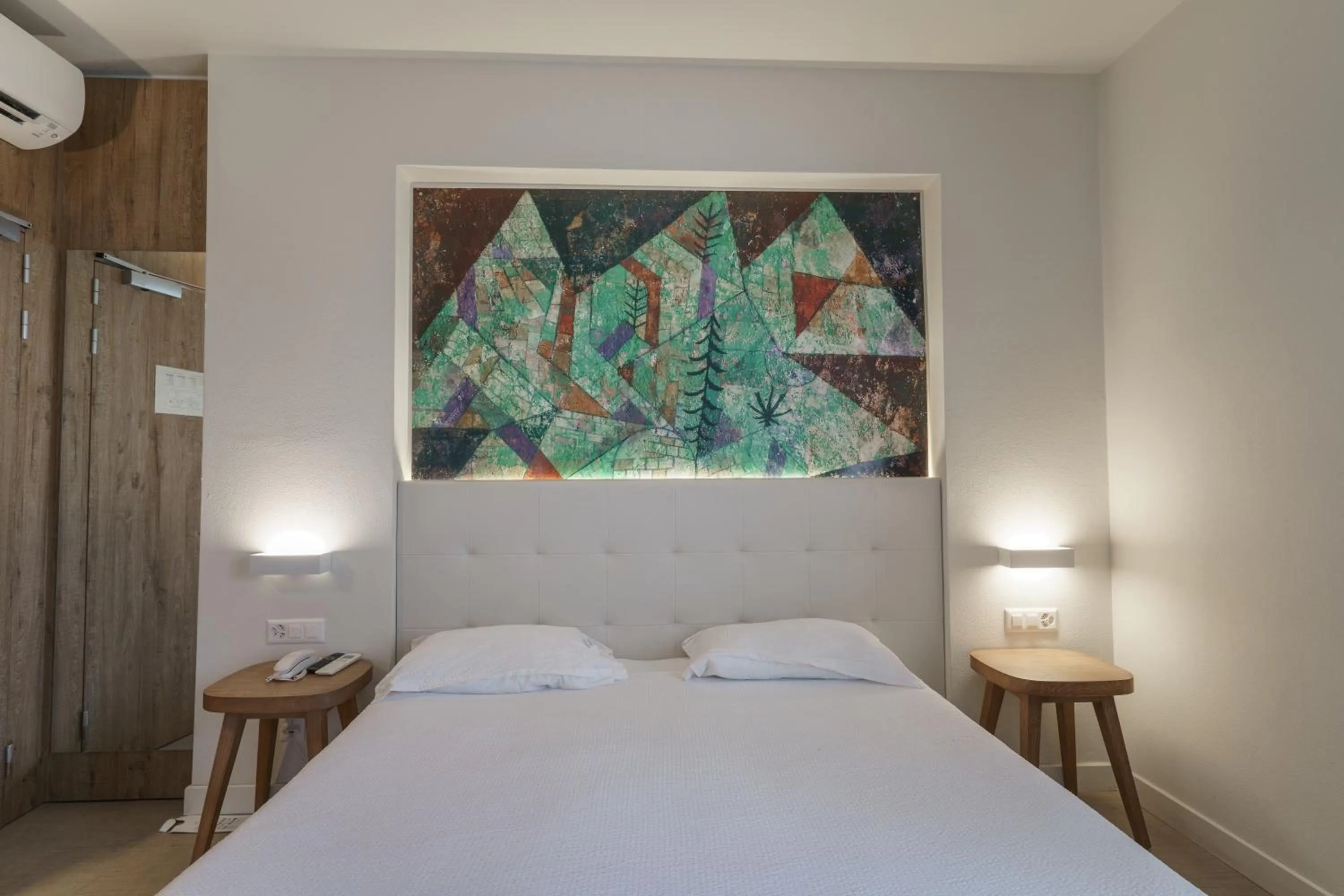 Bed in Hotel Morgana