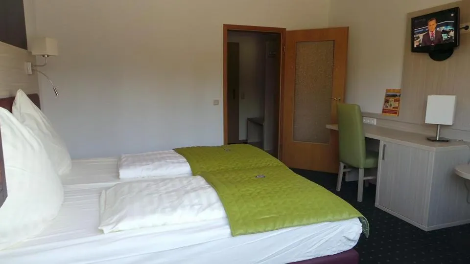 Photo of the whole room, Bed in Rhönblick Landhotel - Restaurant - Countrypub